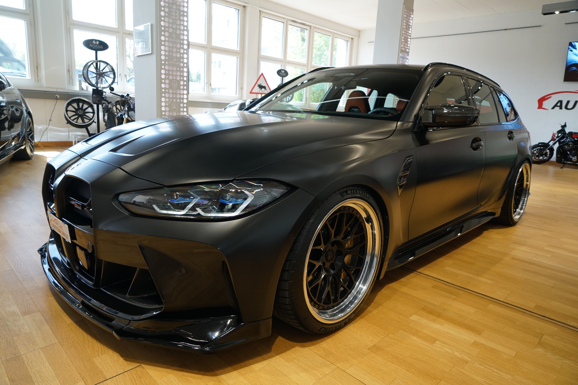 BMW M3 Touring xDrive Competition M Frozen Black - Carbon Keramik