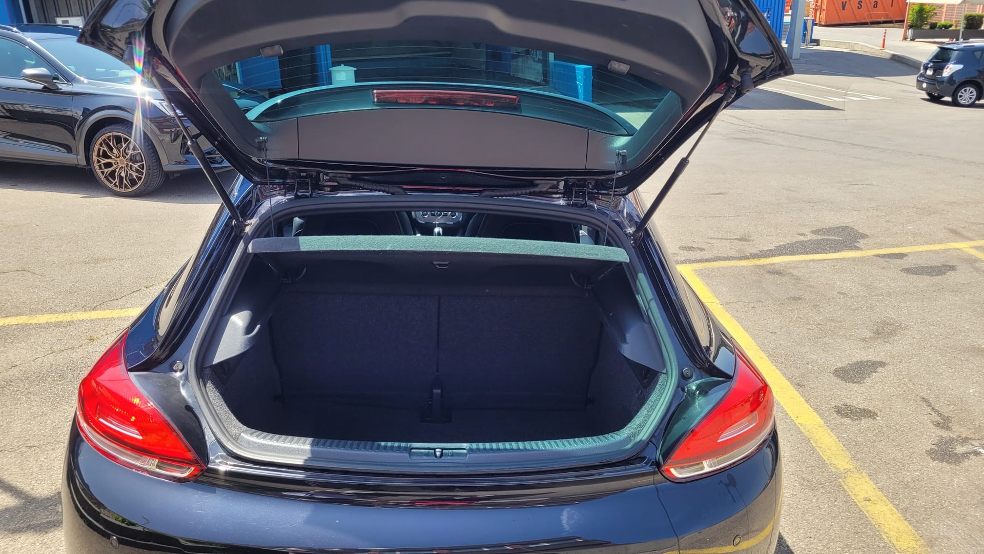 VW Scirocco 2.0 TSI DSG-image-8