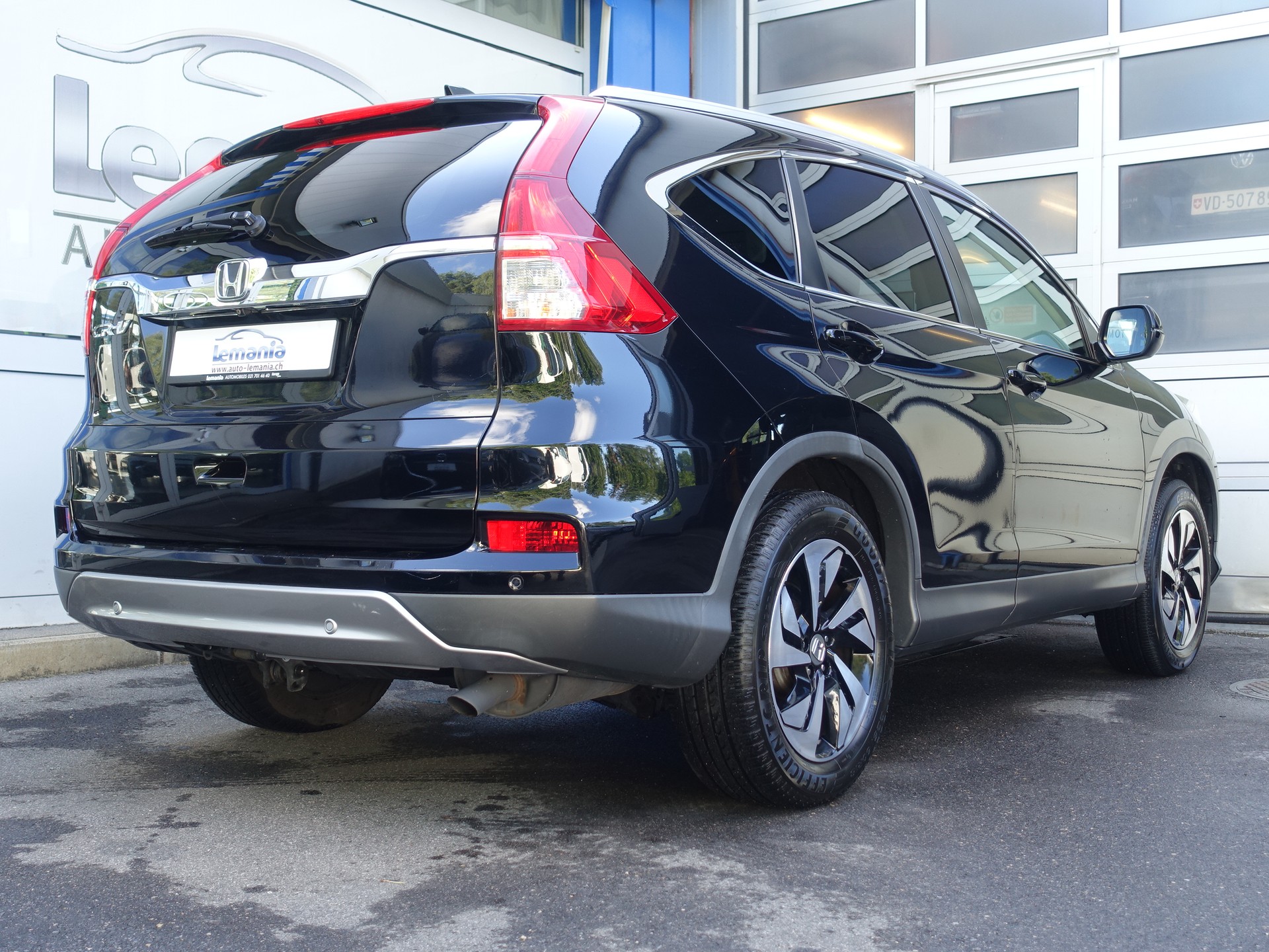 HONDA CR-V 1.6 i-DTEC Executive 4WD Automatic-showroom-element-3