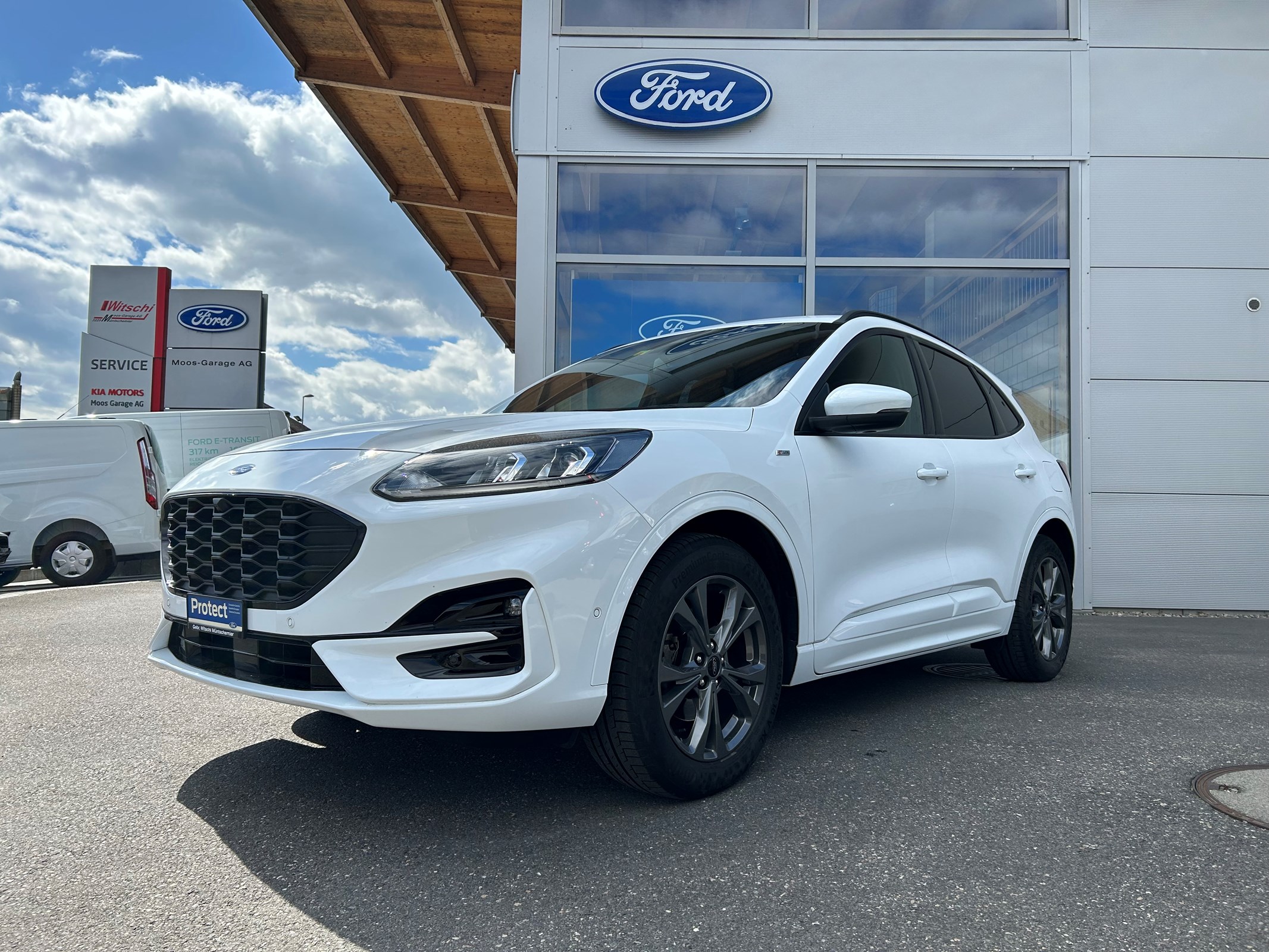 FORD Kuga (SUV / Gelndewagen)