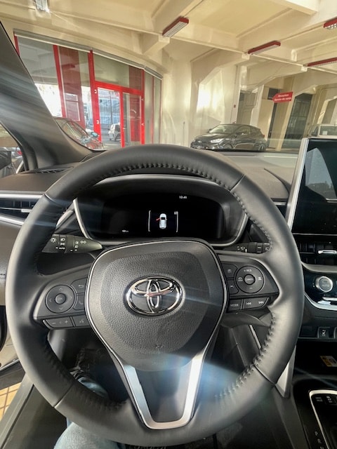 TOYOTA Corolla Cross 2.0 4WD Trend e-CVT-image-7