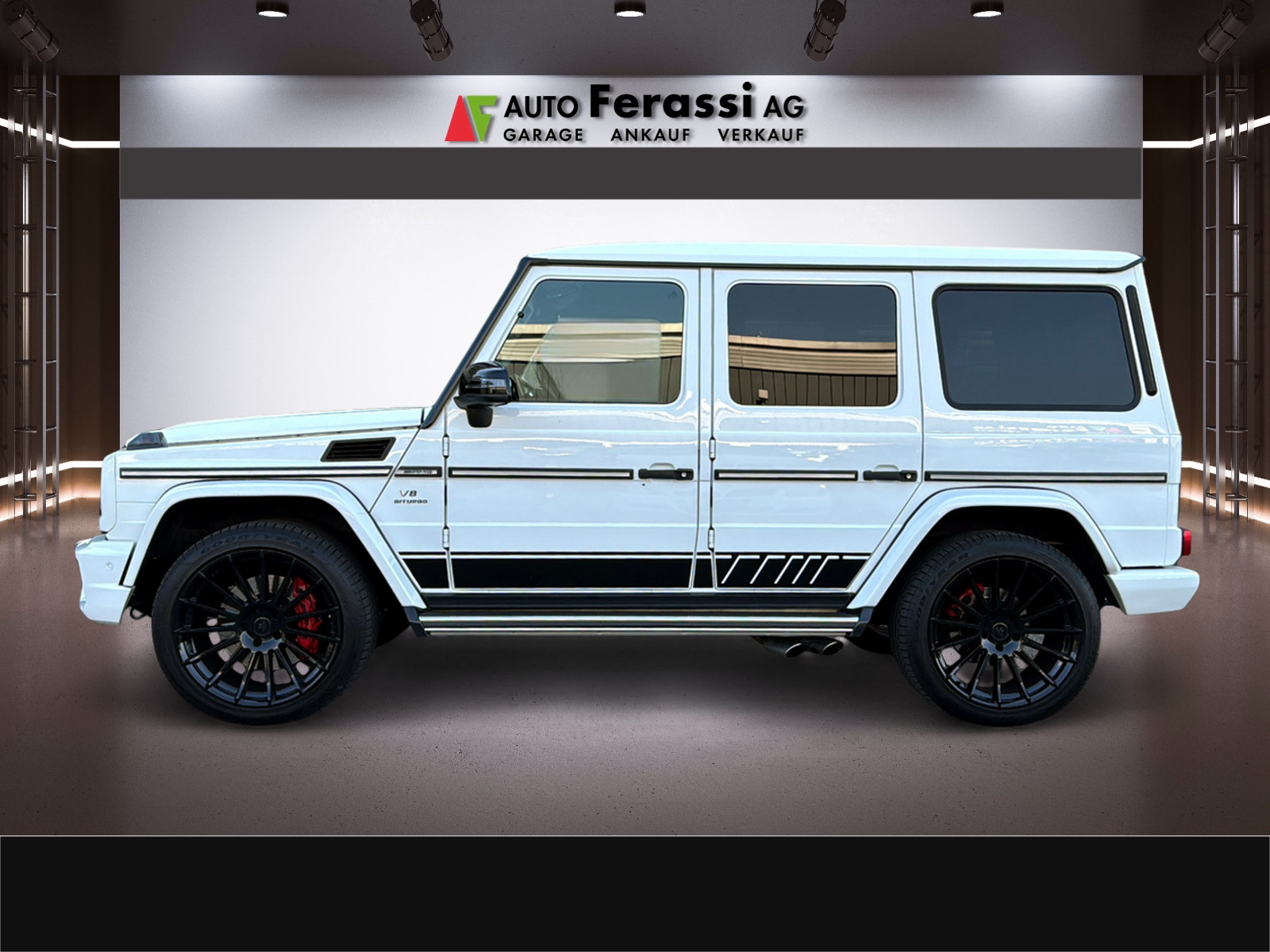MERCEDES-BENZ G 63 AMG Automatic-showroom-element-1