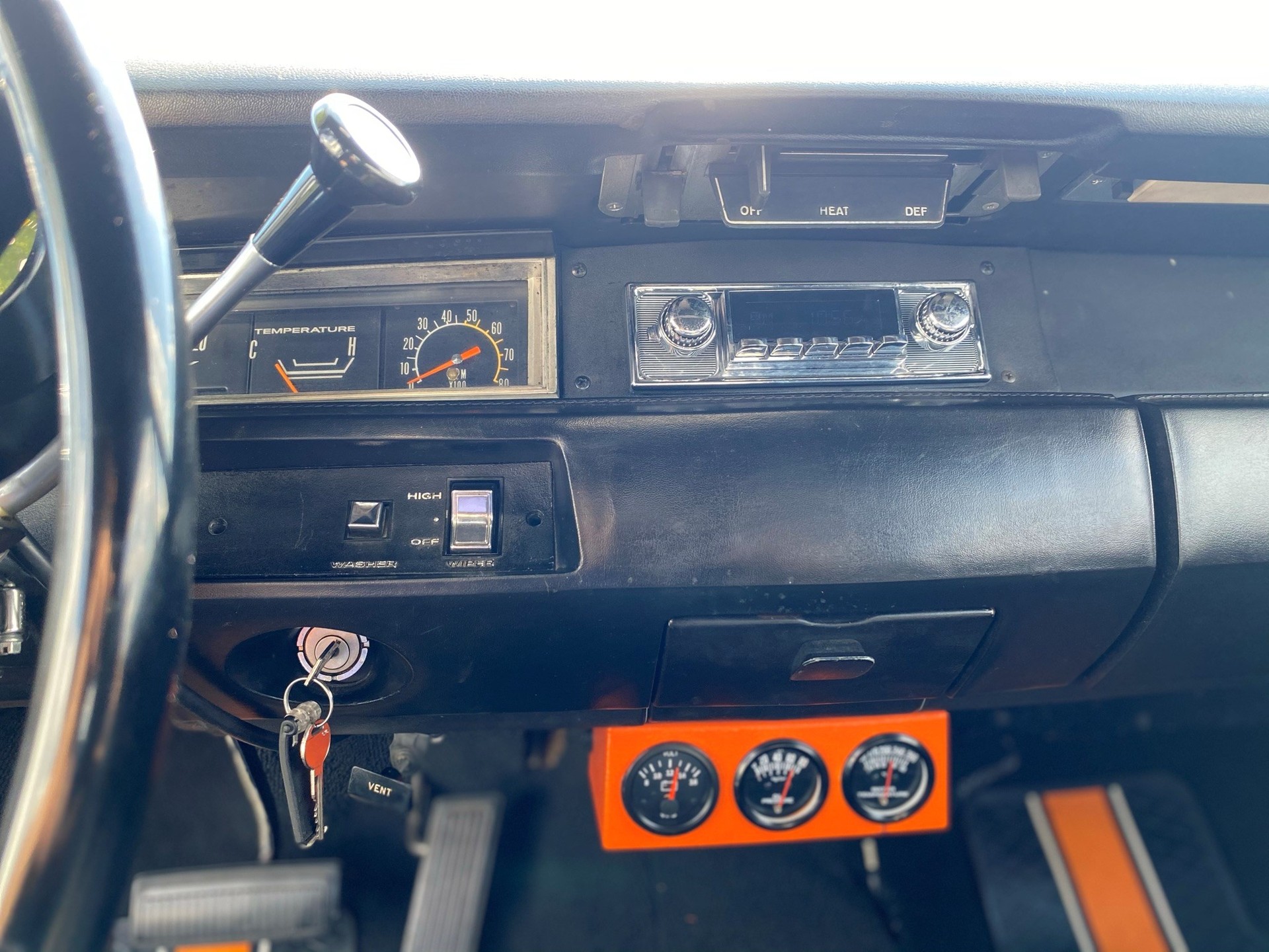 PLYMOUTH Road Runner-image-12