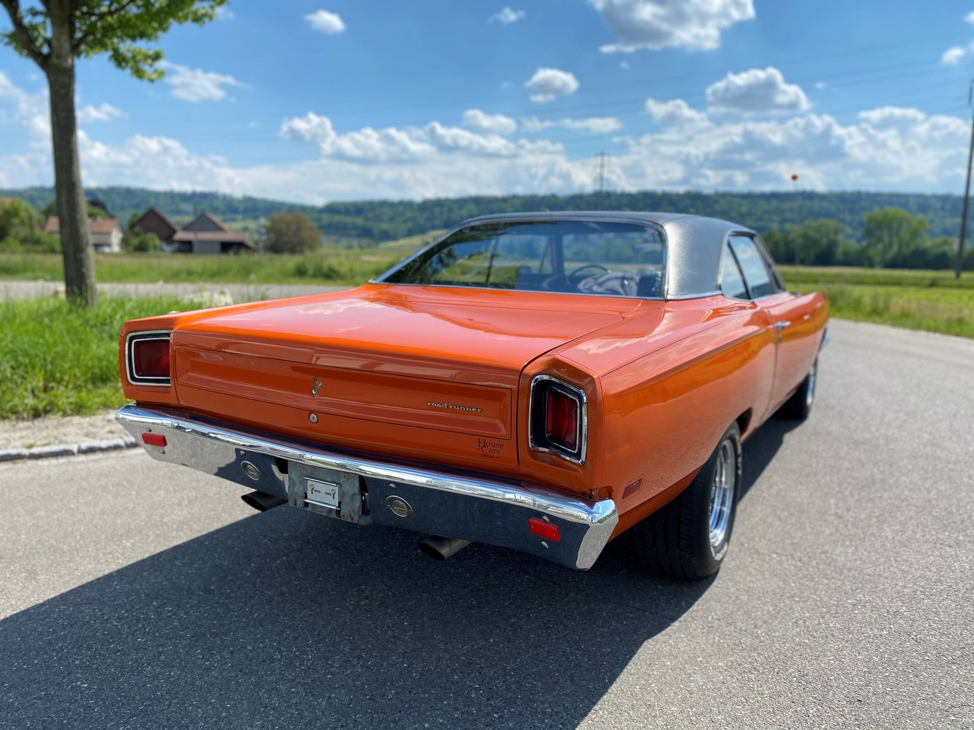 PLYMOUTH Road Runner-image-3