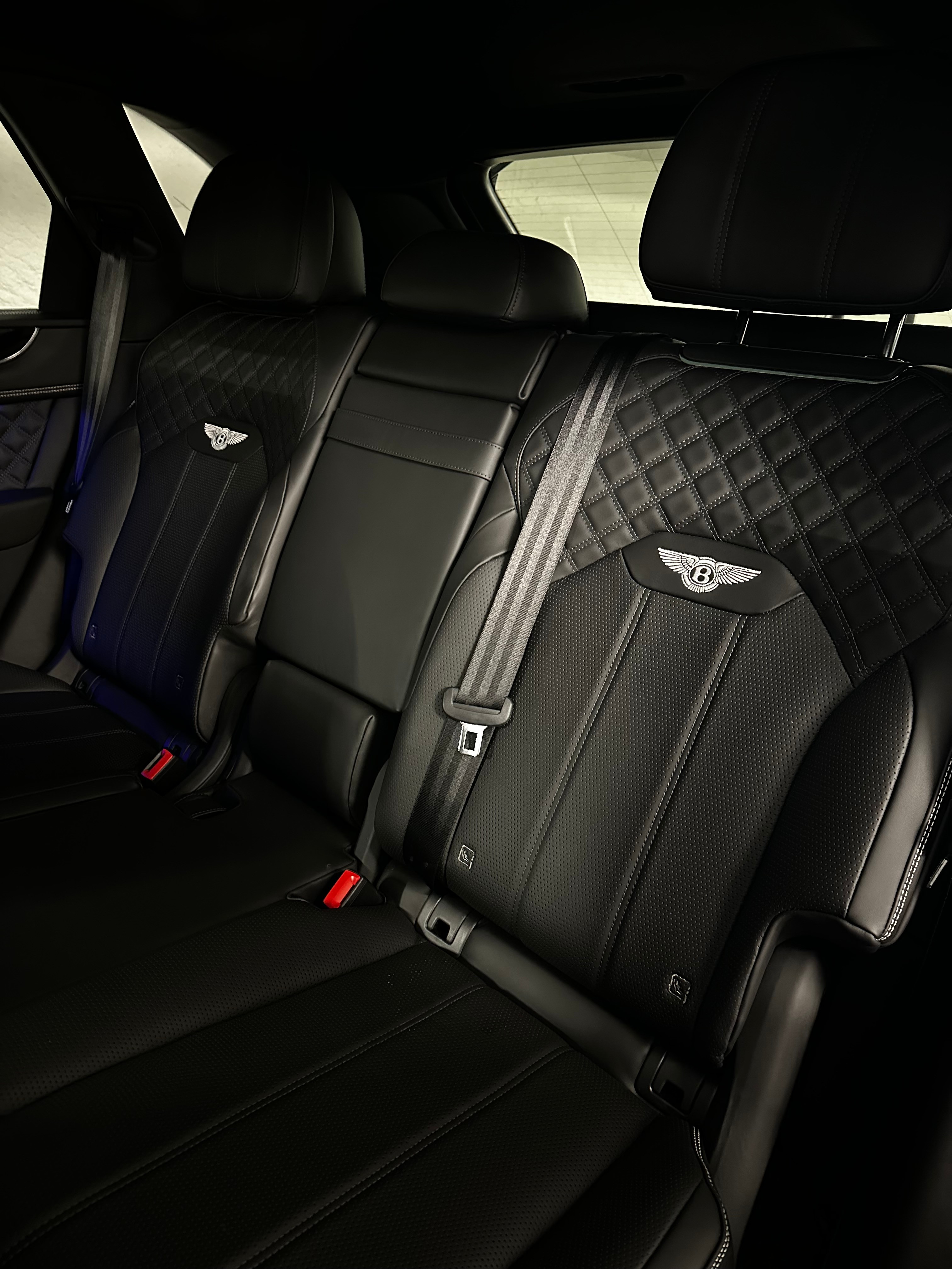 Image BENTLEY BENTAYGA Bentayga V8