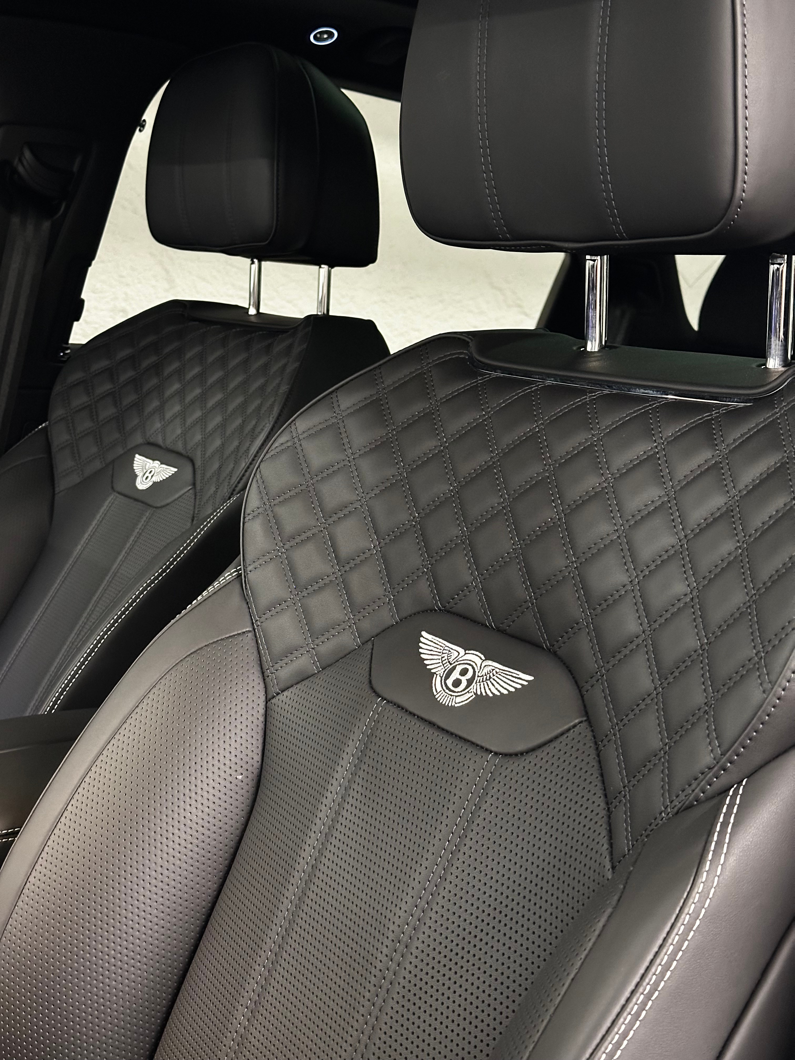 Image BENTLEY BENTAYGA Bentayga V8