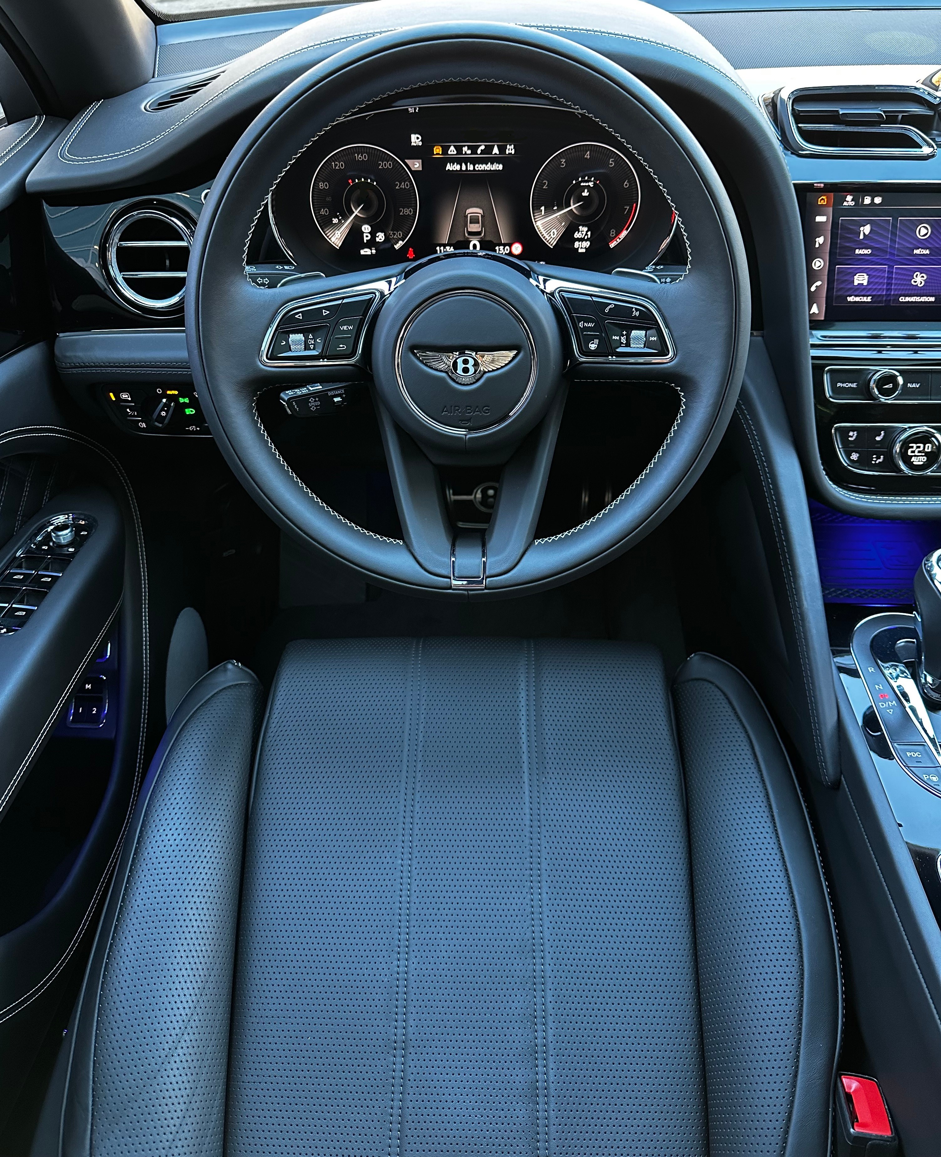 Image BENTLEY BENTAYGA Bentayga V8