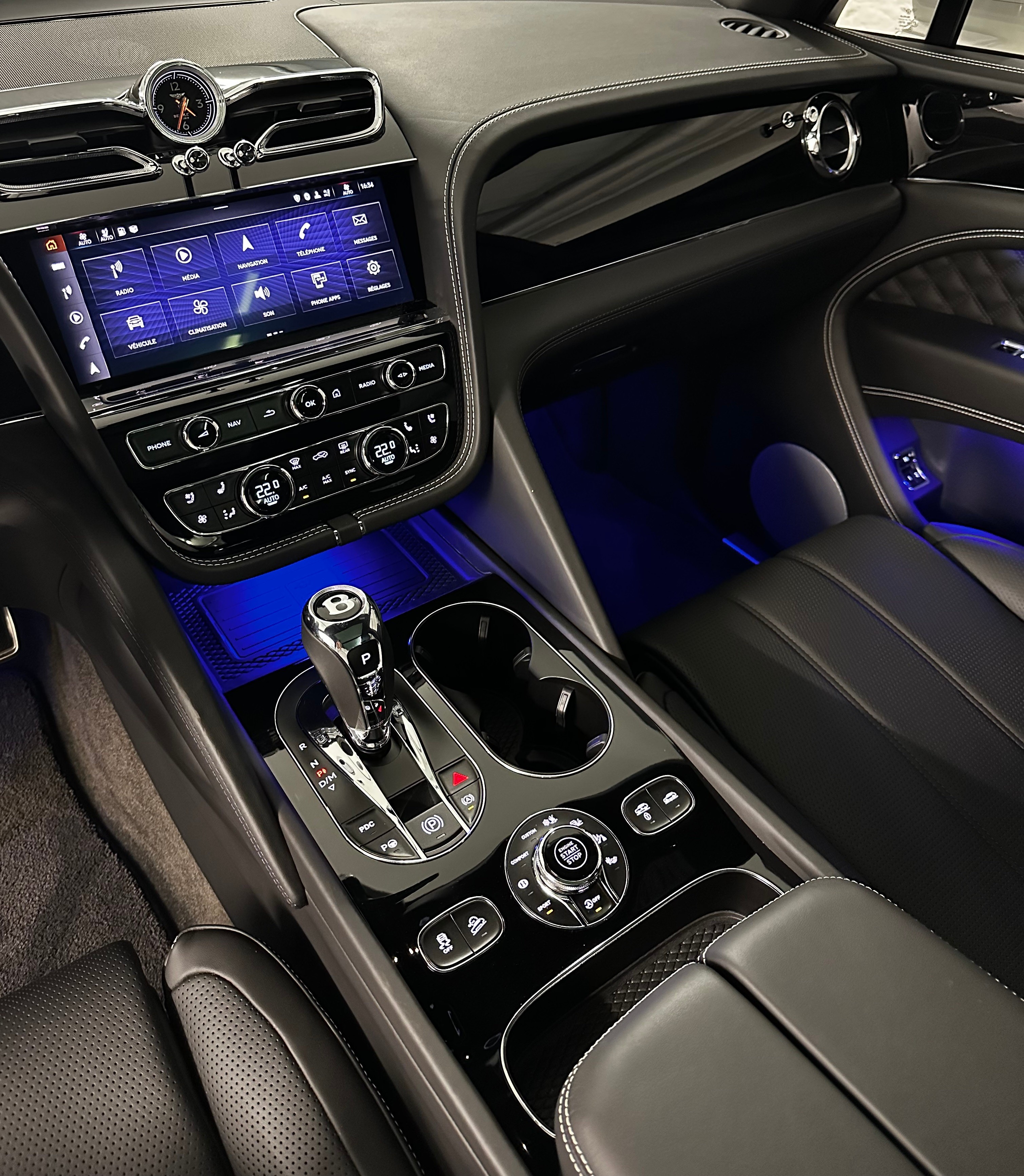 Image BENTLEY BENTAYGA Bentayga V8