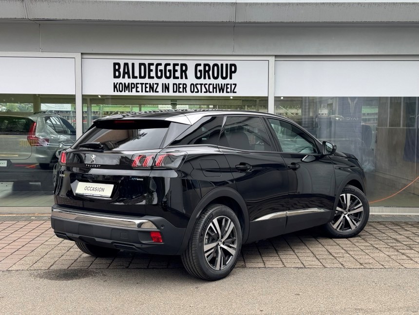 PEUGEOT 3008 1.6 Plug-in Hybrid Allure-showroom-element-1