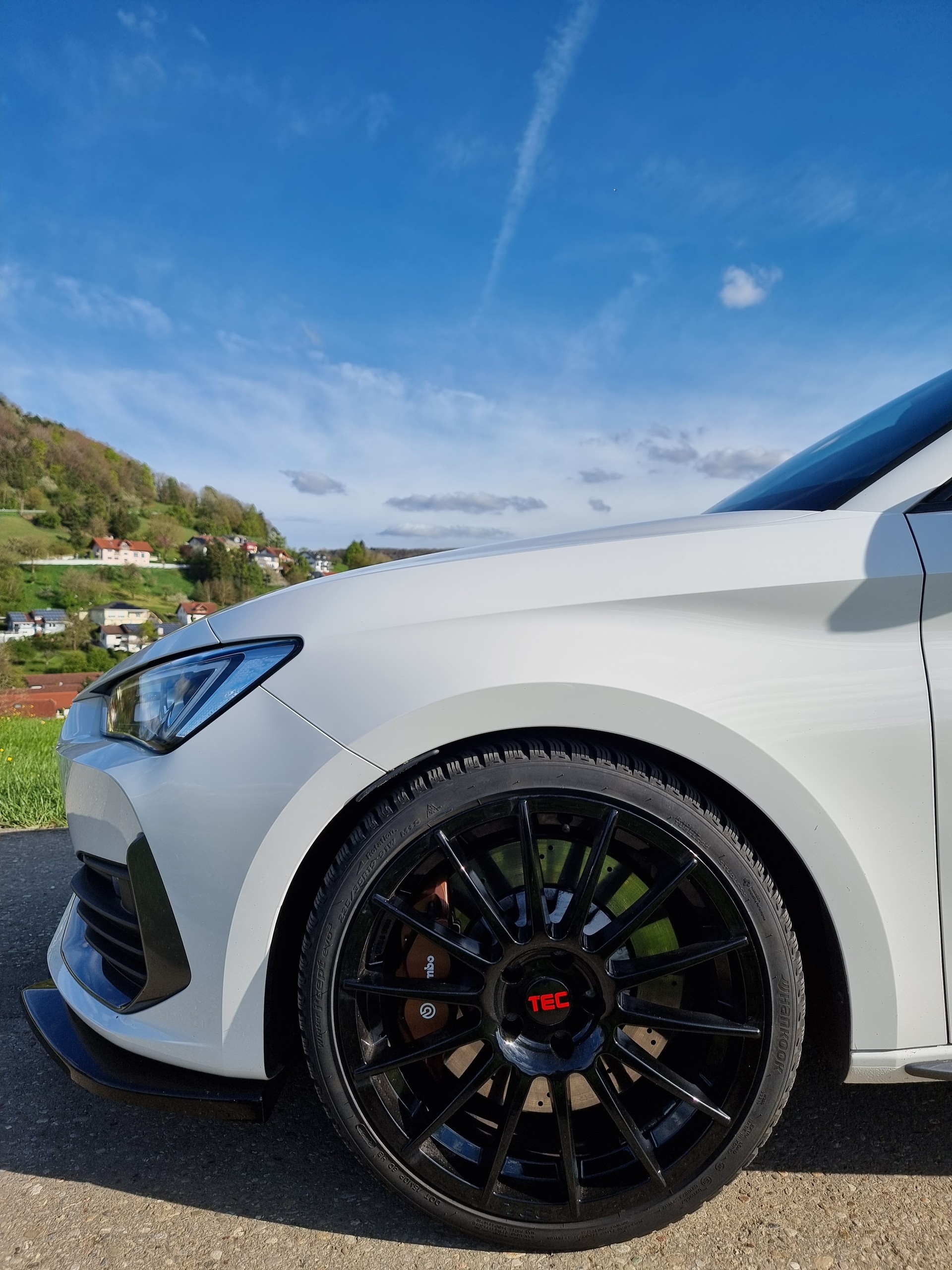 CUPRA LEON-image-8