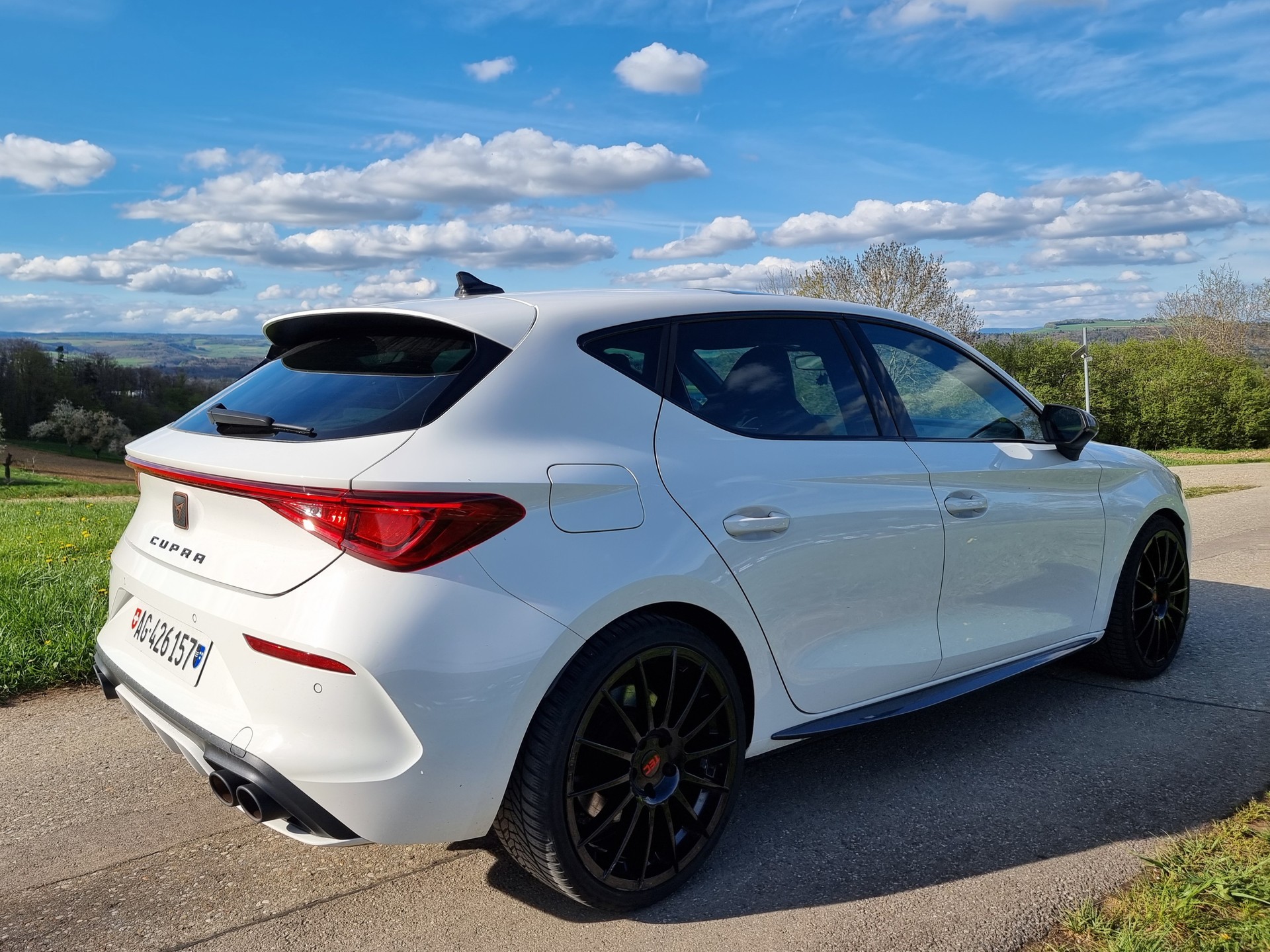 CUPRA LEON-image-4