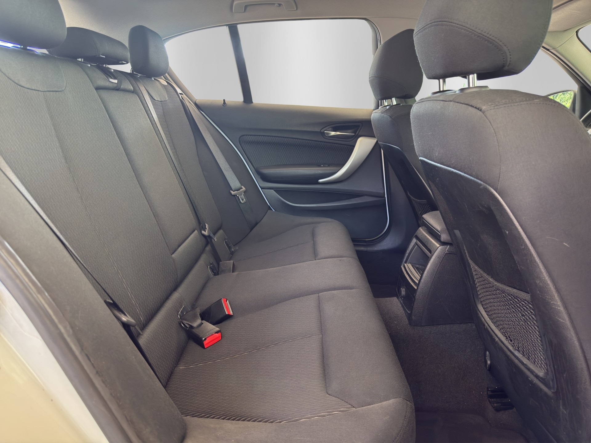 BMW 116i Business-image-15