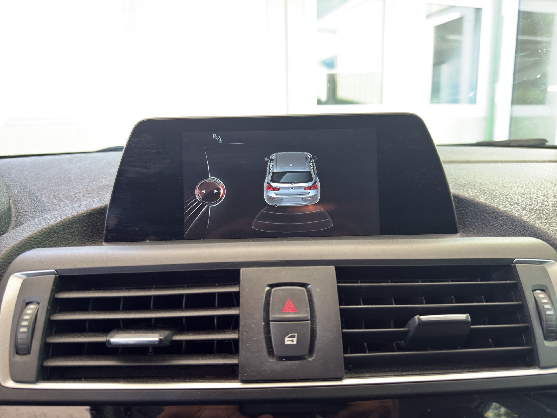 BMW 116i Business-image-12