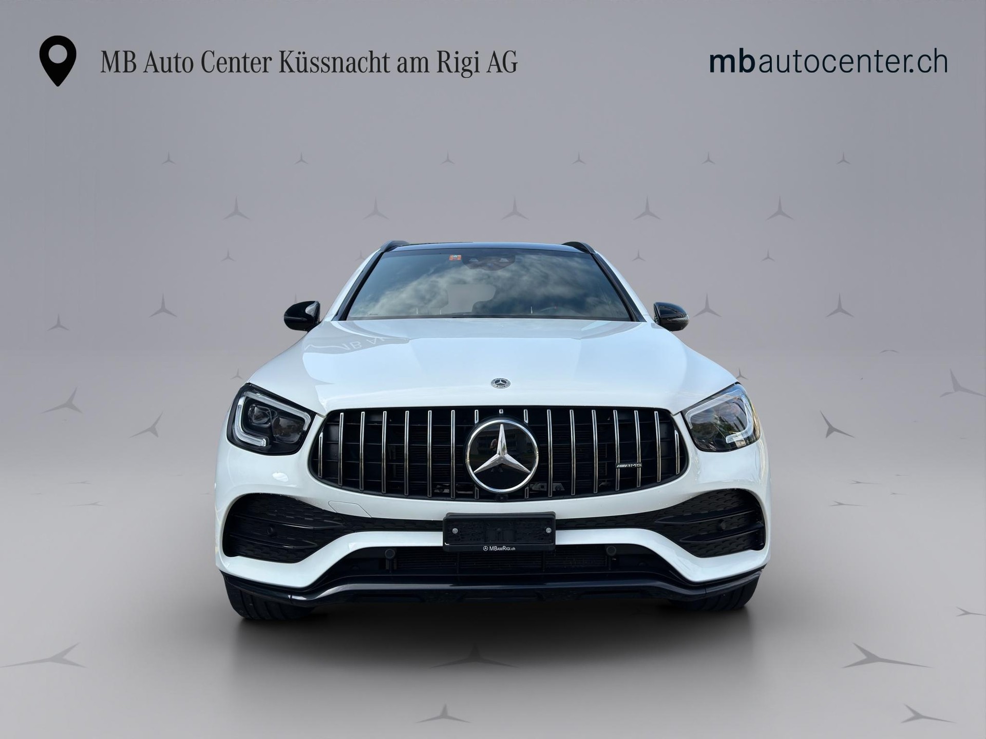 MERCEDES-BENZ GLC 43 AMG 4m-showroom-element-1