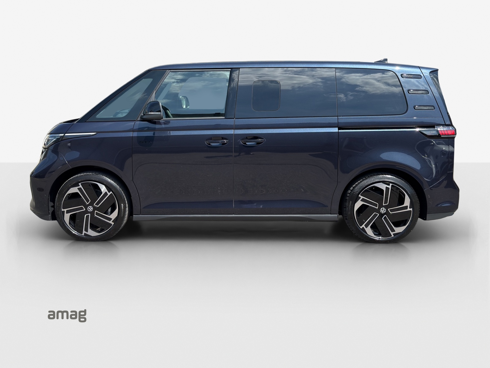 VW ID.Buzz NWB GTX 4 Motion-showroom-element-1