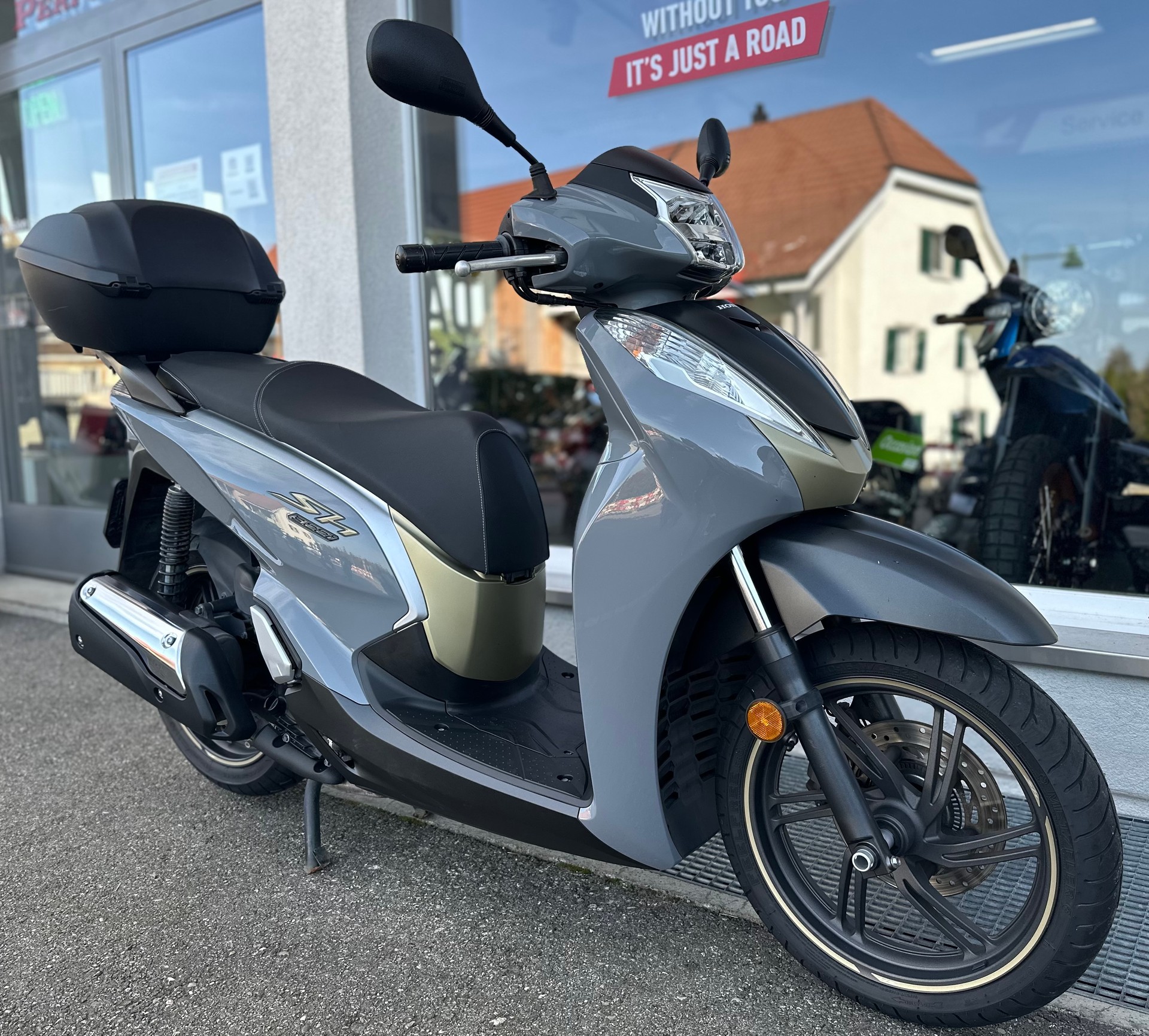 HOT Scooter Usati Sh Usato 300 Sport Abs Moto Sh 300 Usato