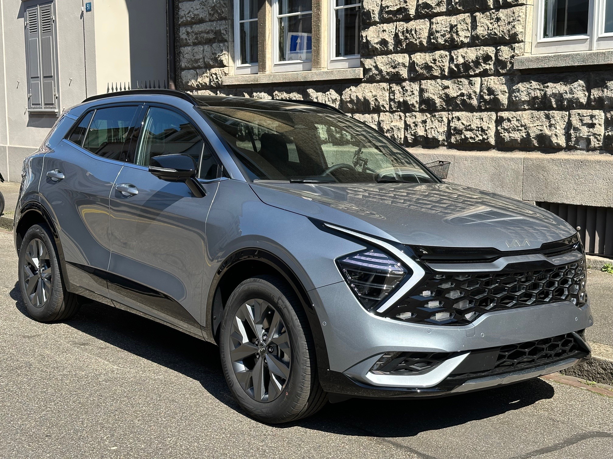 KIA Sportage 1.6T-GDi HEV Power Edition (SUV / Geländewagen)