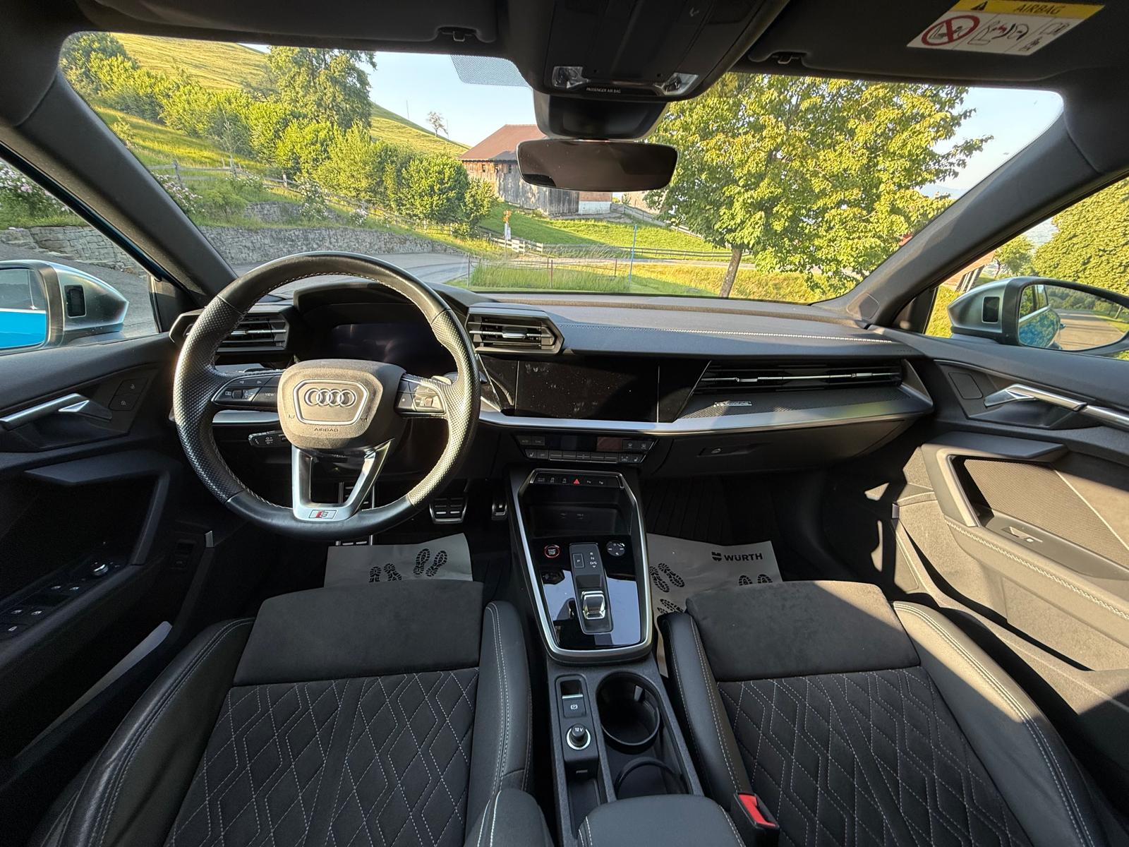 AUDI S3 Limousine 2.0 TFSI quattro S-tronic-image-9