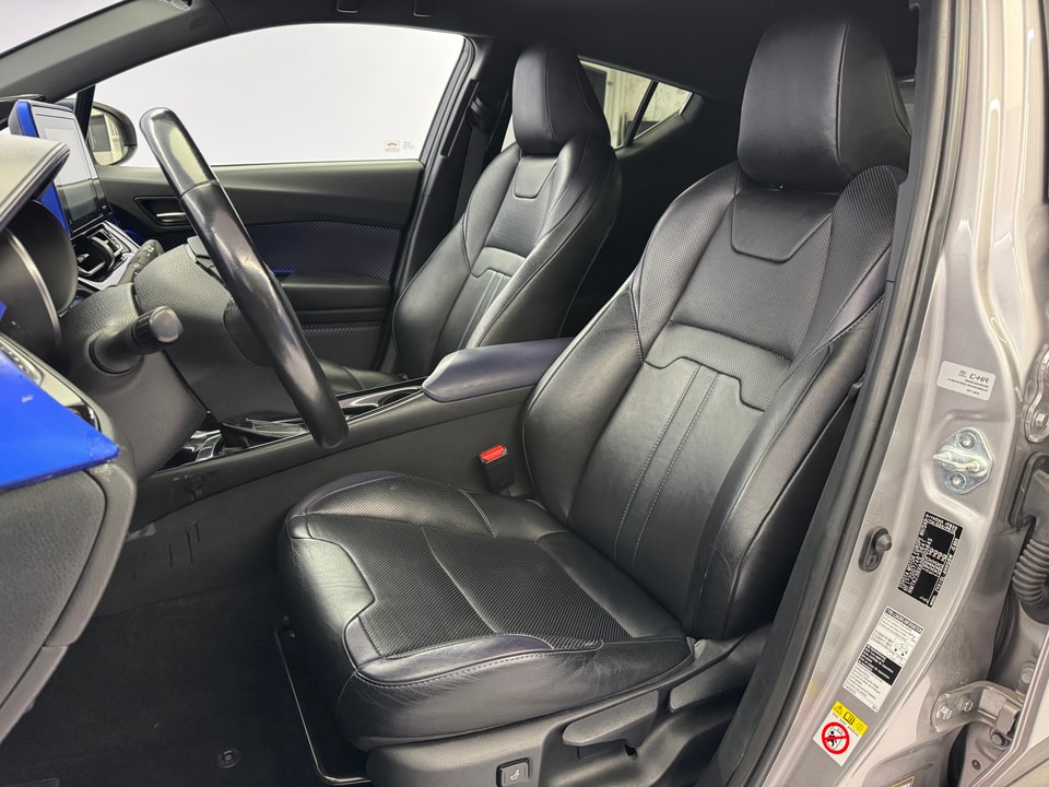 C-HR Hybrid 1.8 First Edition
