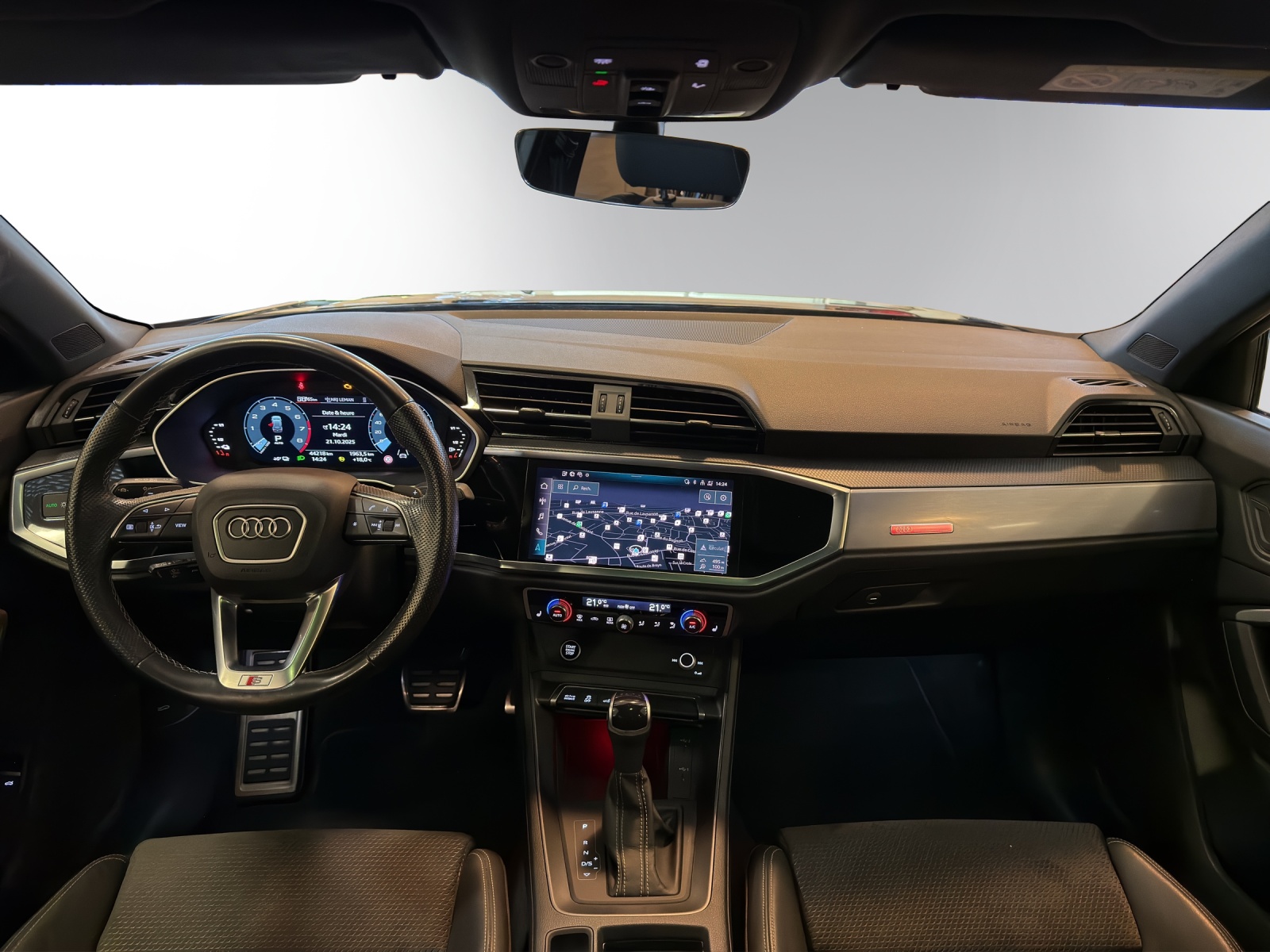 Image AUDI Q3 Q3 45 TFSI e S line Attraction S-tronic