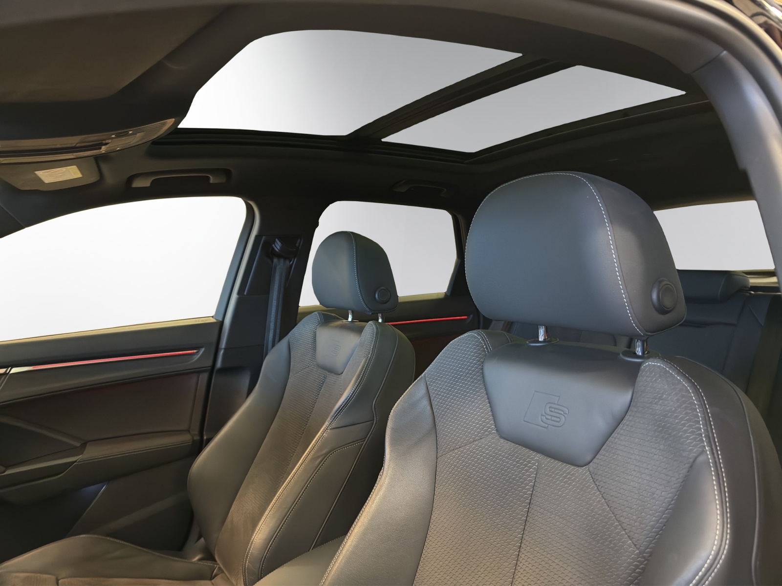 Image AUDI Q3 Q3 45 TFSI e S line Attraction S-tronic