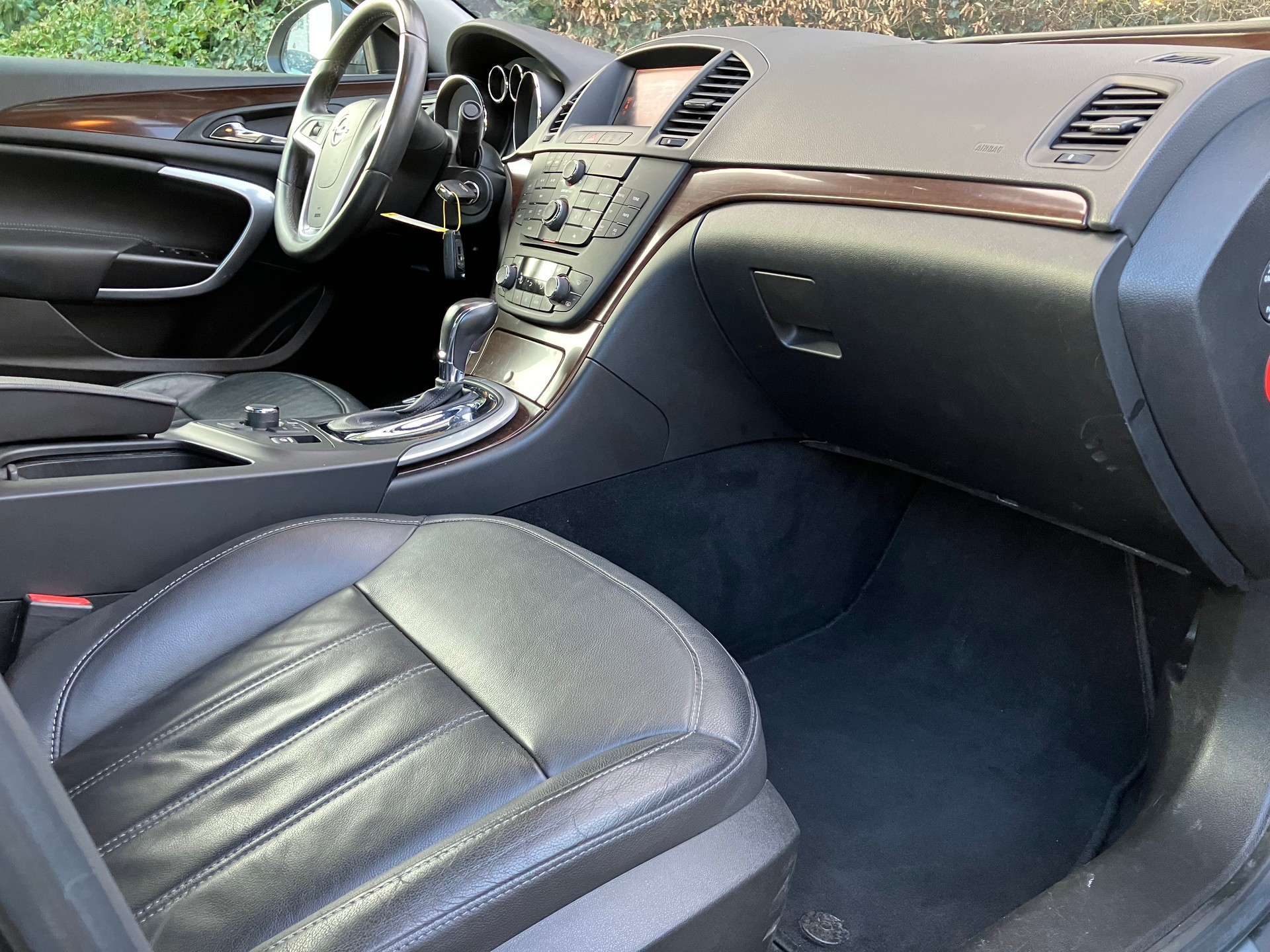 OPEL Insignia 2.0 Turbo Edition 4WD Automatic-image-7