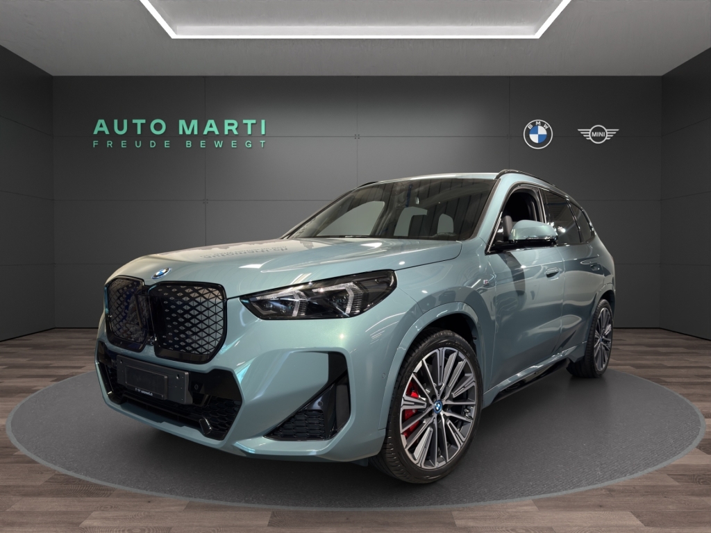 BMW iX1 xDrive 30 M Sport Pro