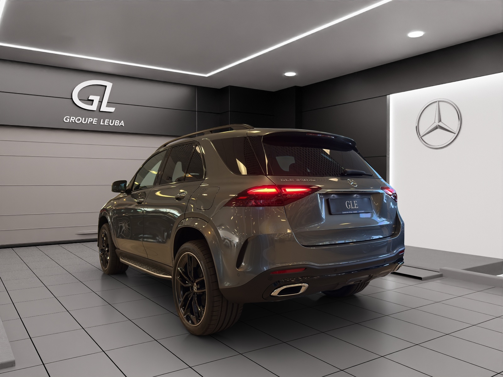 MERCEDES-BENZ DE 4M EQ-STAR-showroom-element-3