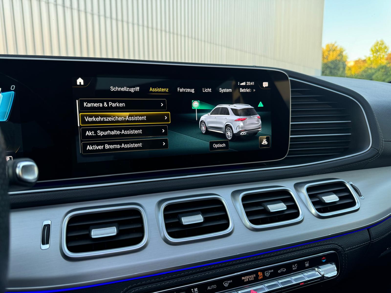 MERCEDES-BENZ GLE 63 S AMG Limited Mojavesilver Performance 4Matic+ 9G-Speedshift-image-23