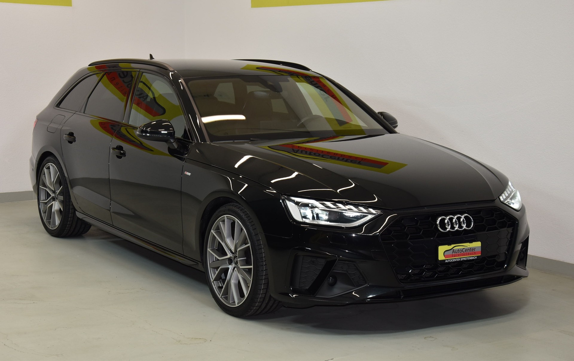 AUDI A4 Avant 35 TDI S line S-tronic