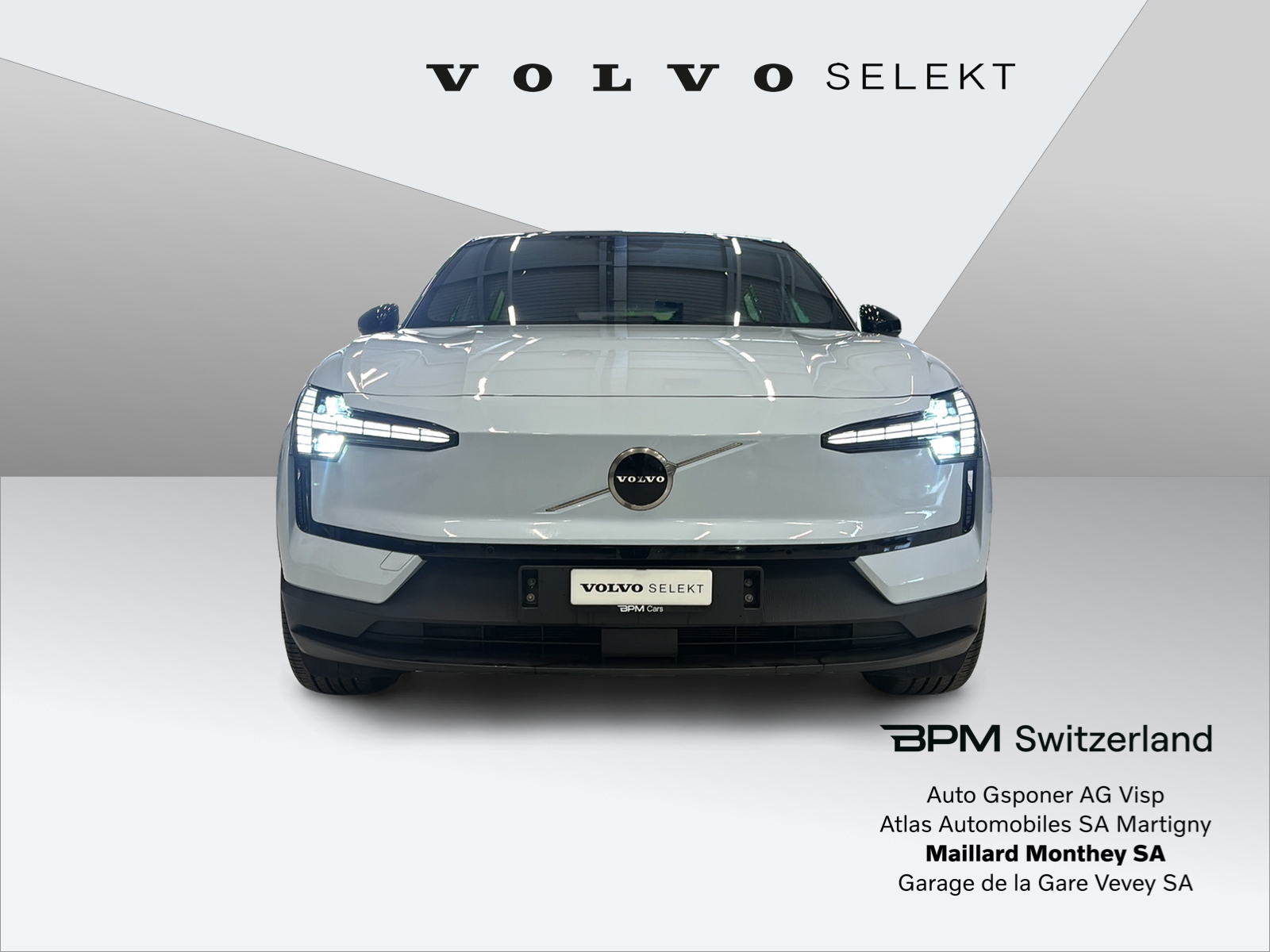VOLVO EX30 E60 69kWh Single Motor Extended Range Plus-showroom-element-1