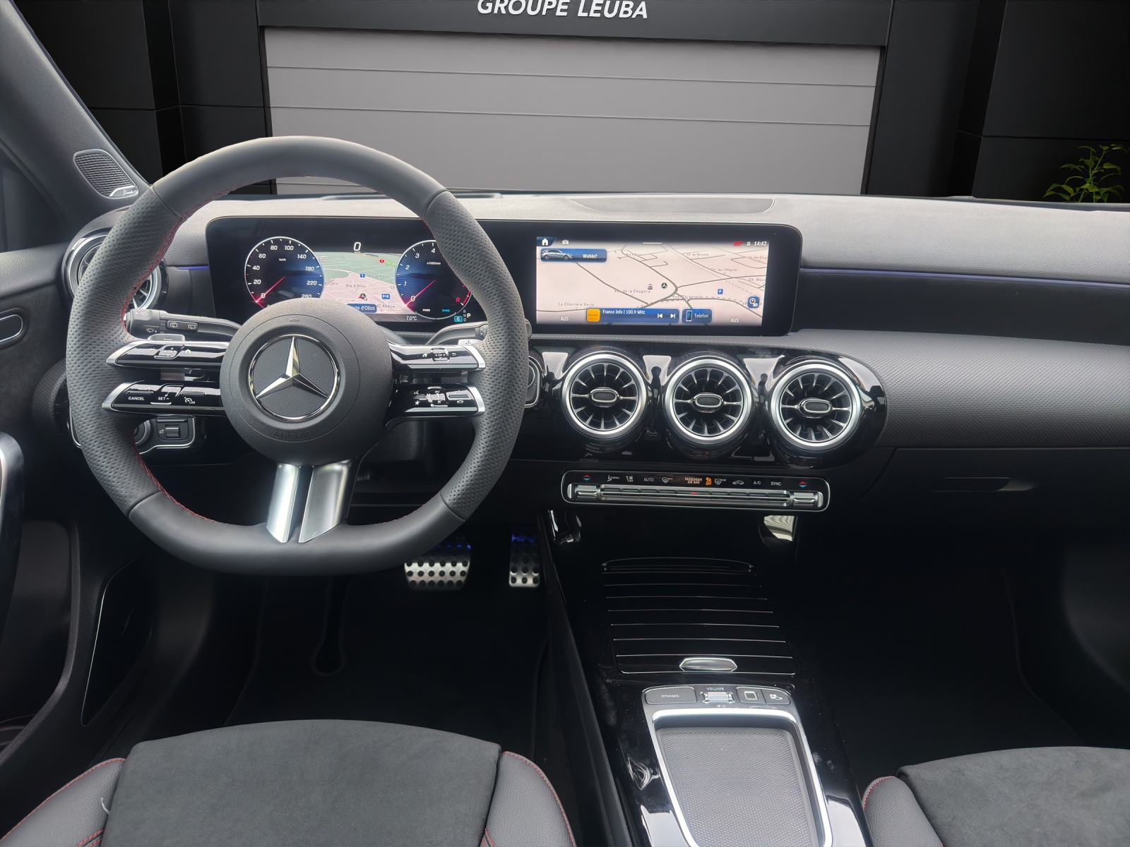 Image MERCEDES-BENZ A-250 A 250 4Matic 8G-DCT