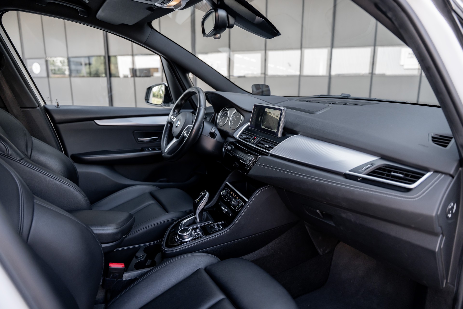 BMW 220d Gran Tourer M Sport-showroom-element-3