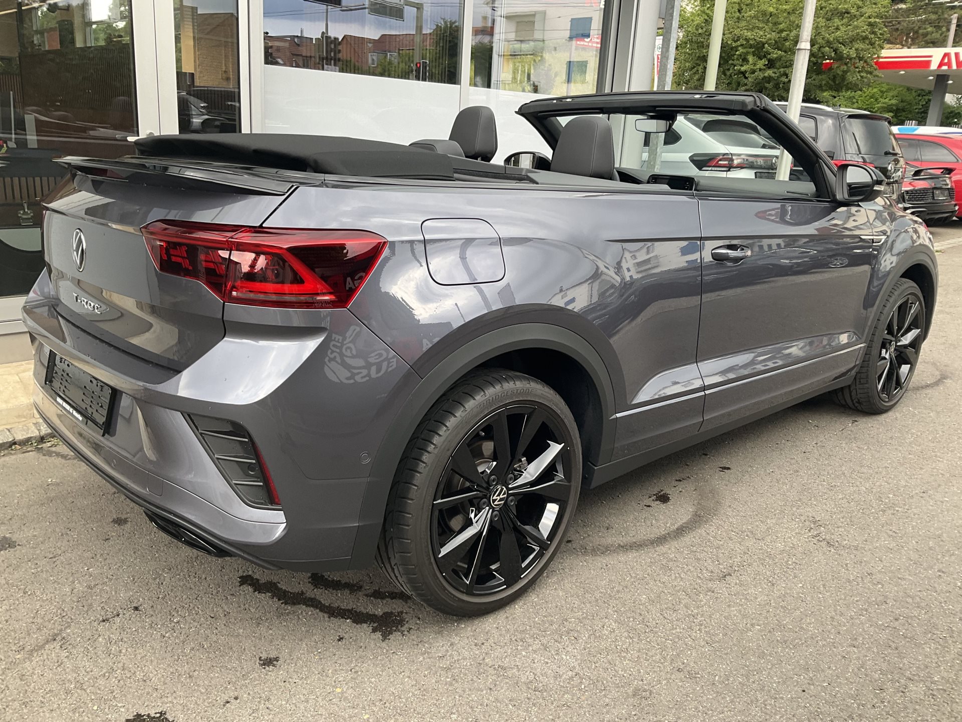 VW T-ROC R-LINE BLACK STYLE *** 5 JAHRE VW WERKSGANTIE ***-showroom-element-3