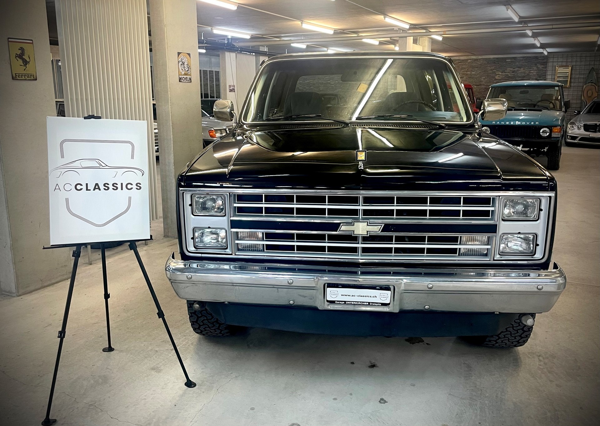 CHEVROLET Blazer 4x4 5.0L V8-showroom-element-1