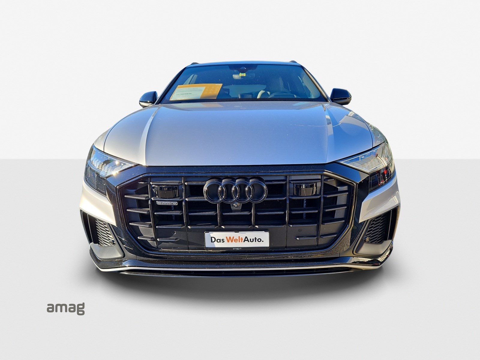 AUDI Q8 60 TFSI e quattro PHEV tiptronic-showroom-element-1