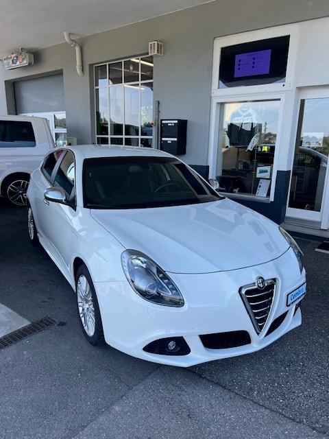 ALFA ROMEO Giulietta 1.4 (Limousine) Alfa Romeo ALFA ROMEO Giulietta 1.4 (Limousine)
