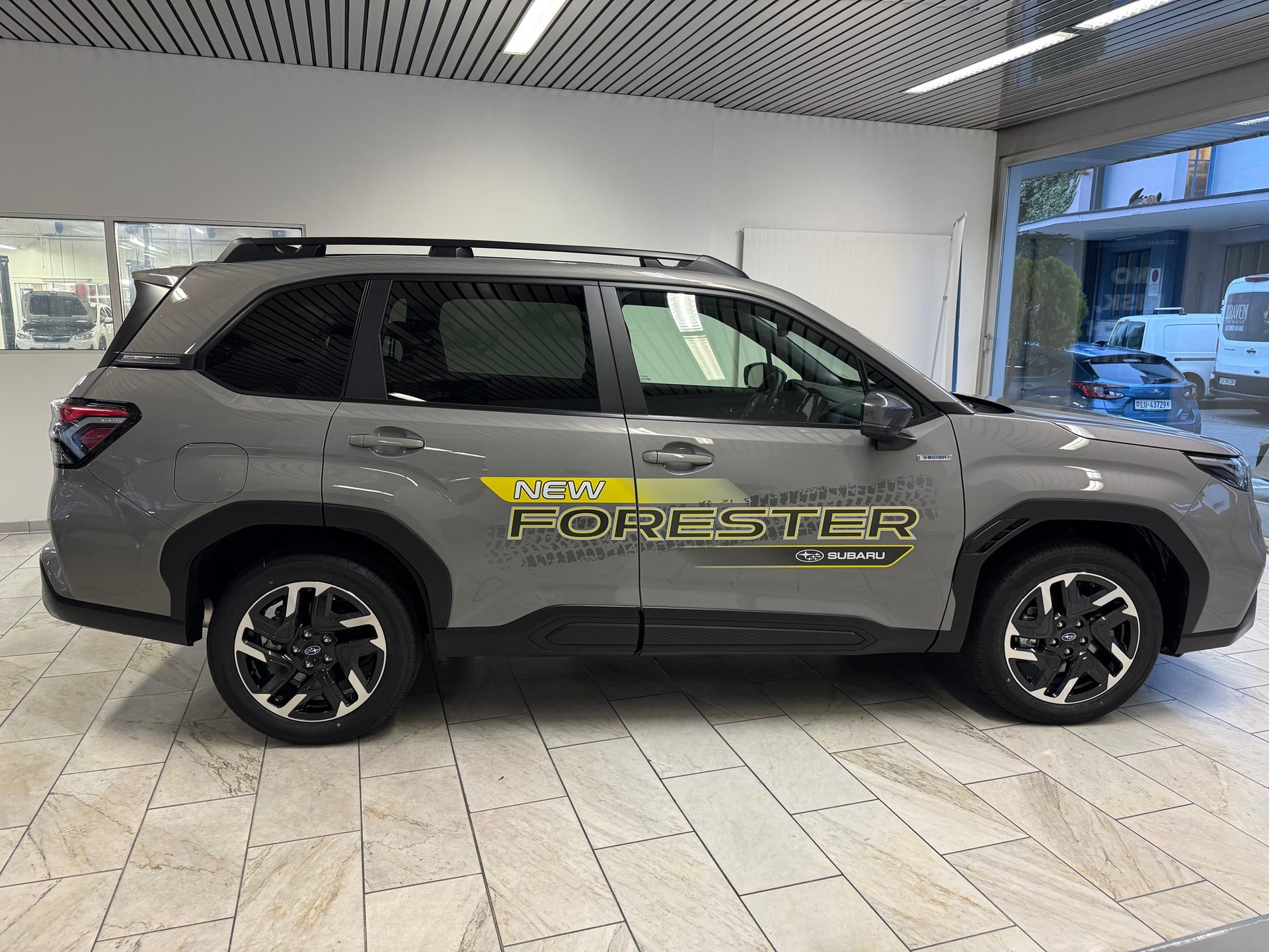 SUBARU Forester Station 2.0i e-Boxer Swiss Plus-showroom-element-2