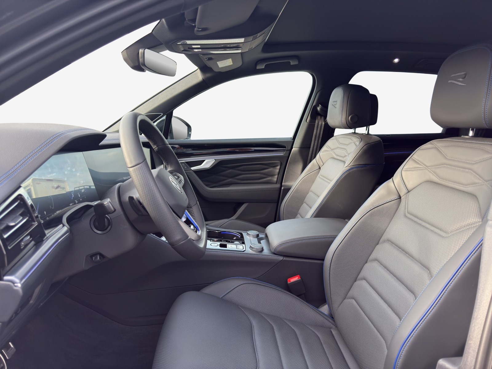 VW Touareg 3.0 TSI eHybrid R Tiptronic-image-7