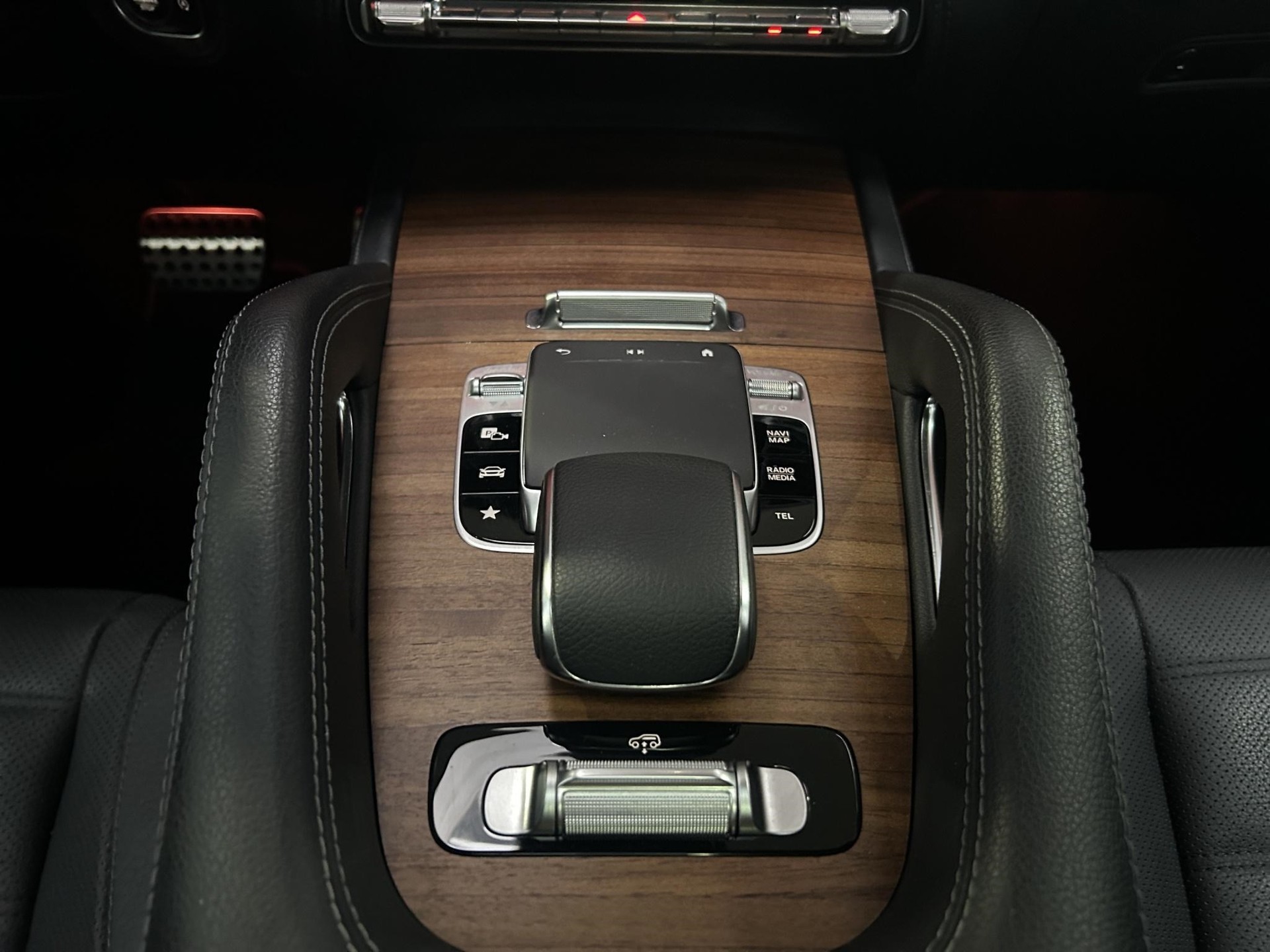 MERCEDES-BENZ GLE 450 AMG Line 4matic-image-13