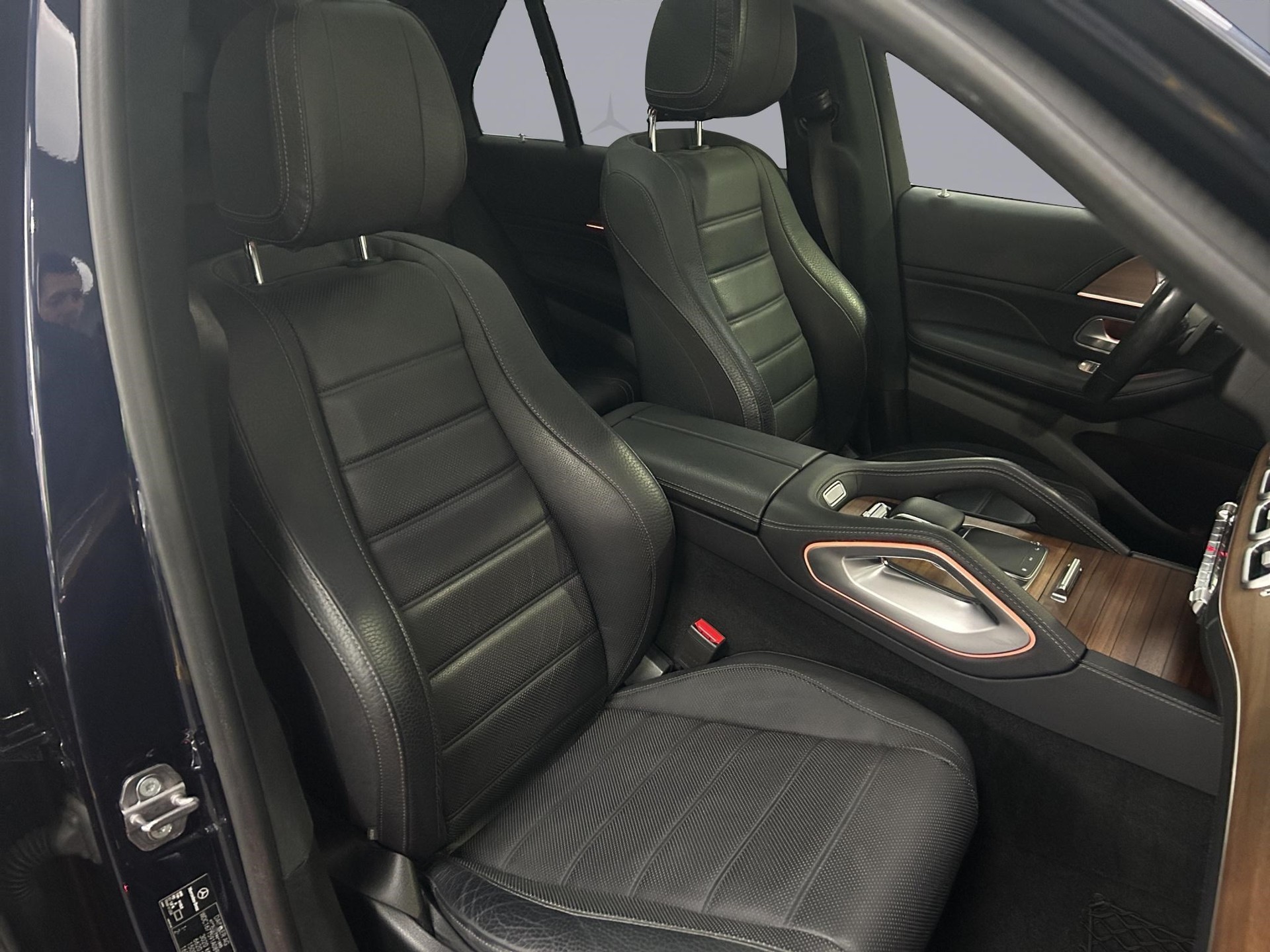MERCEDES-BENZ GLE 450 AMG Line 4matic-image-15