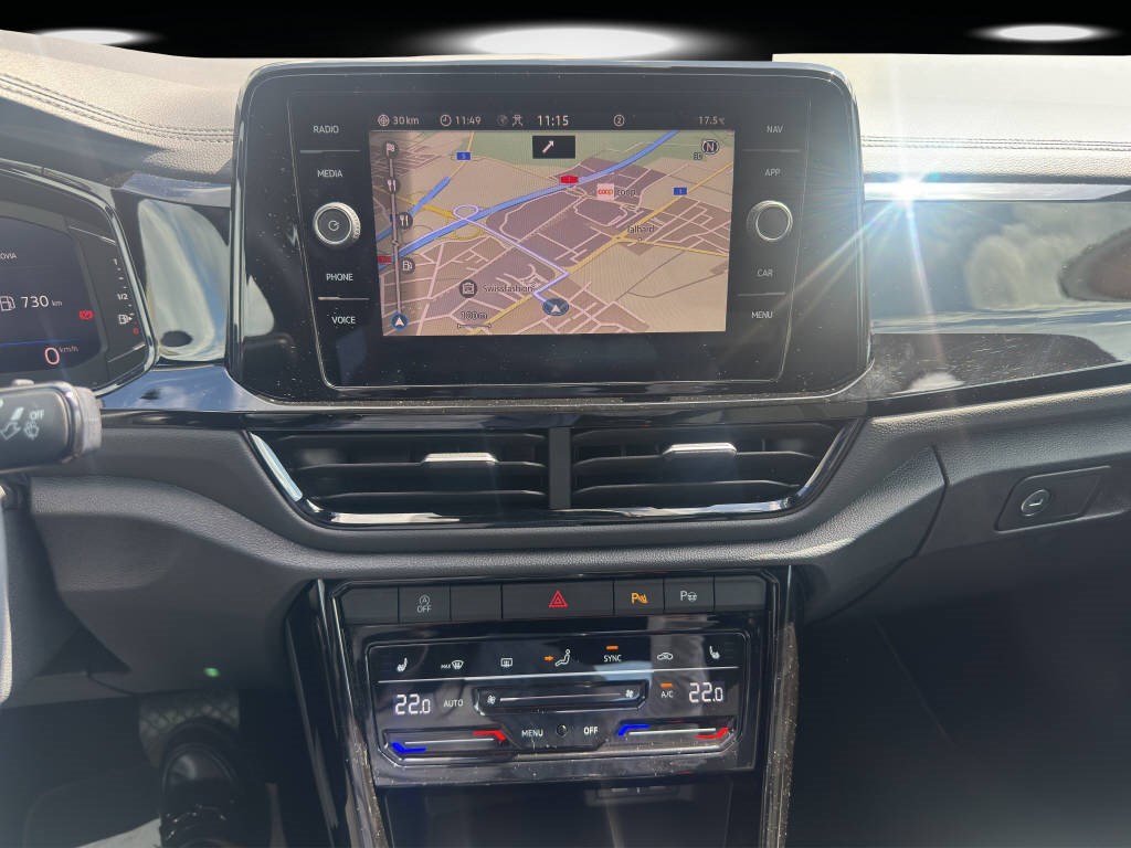 VW T-Roc Cabriolet 1.5 TSI Black Style DSG-image-11