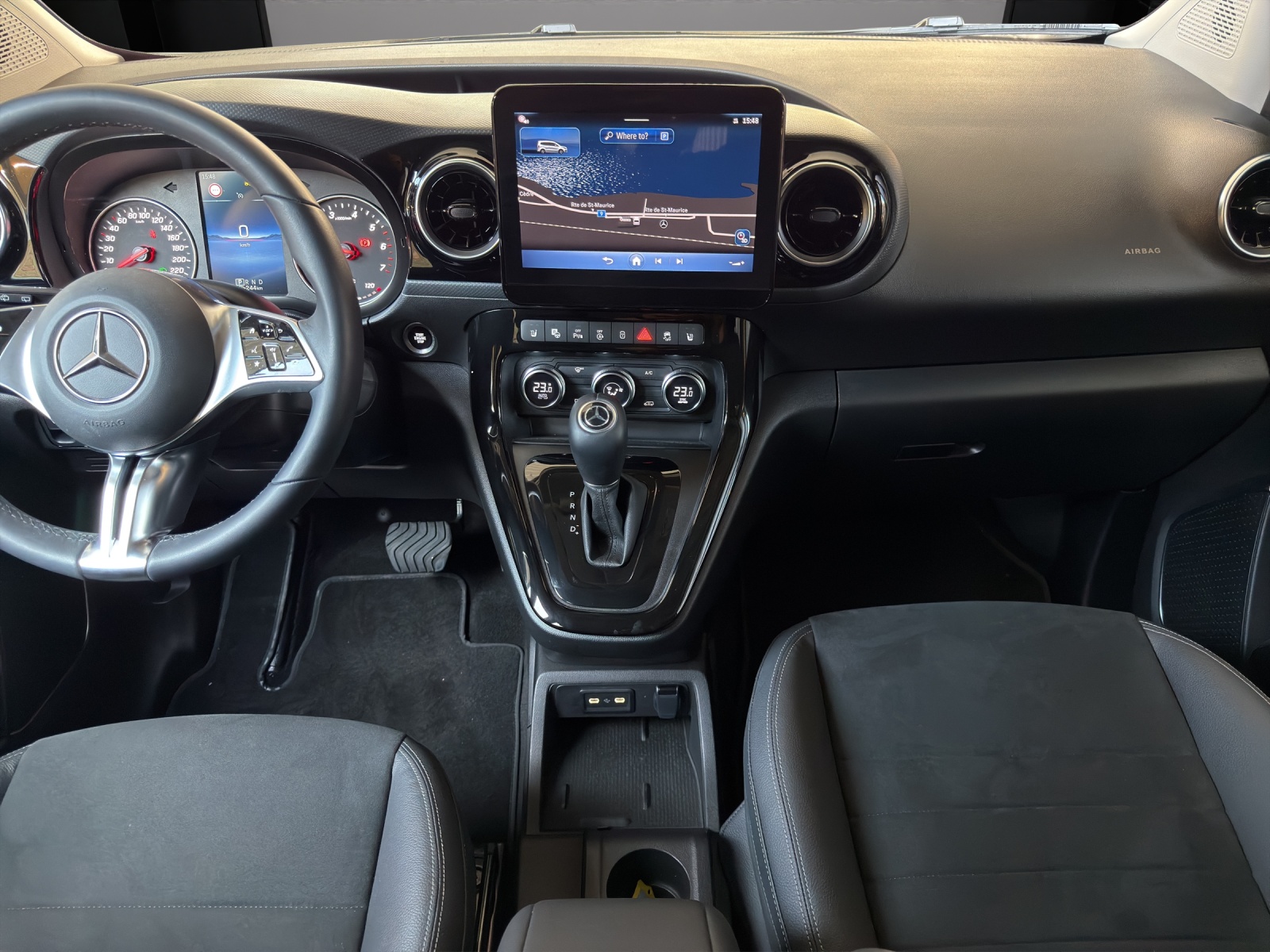 Image MERCEDES-BENZ T-CLASS T-Klasse 180 Style Automat