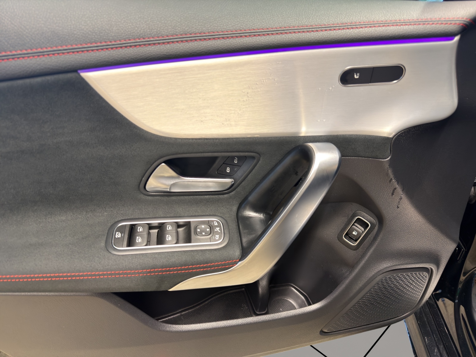 Image MERCEDES-BENZ CLA-250 CLA Shooting Brake 250 e 8G-DCT AMG Line