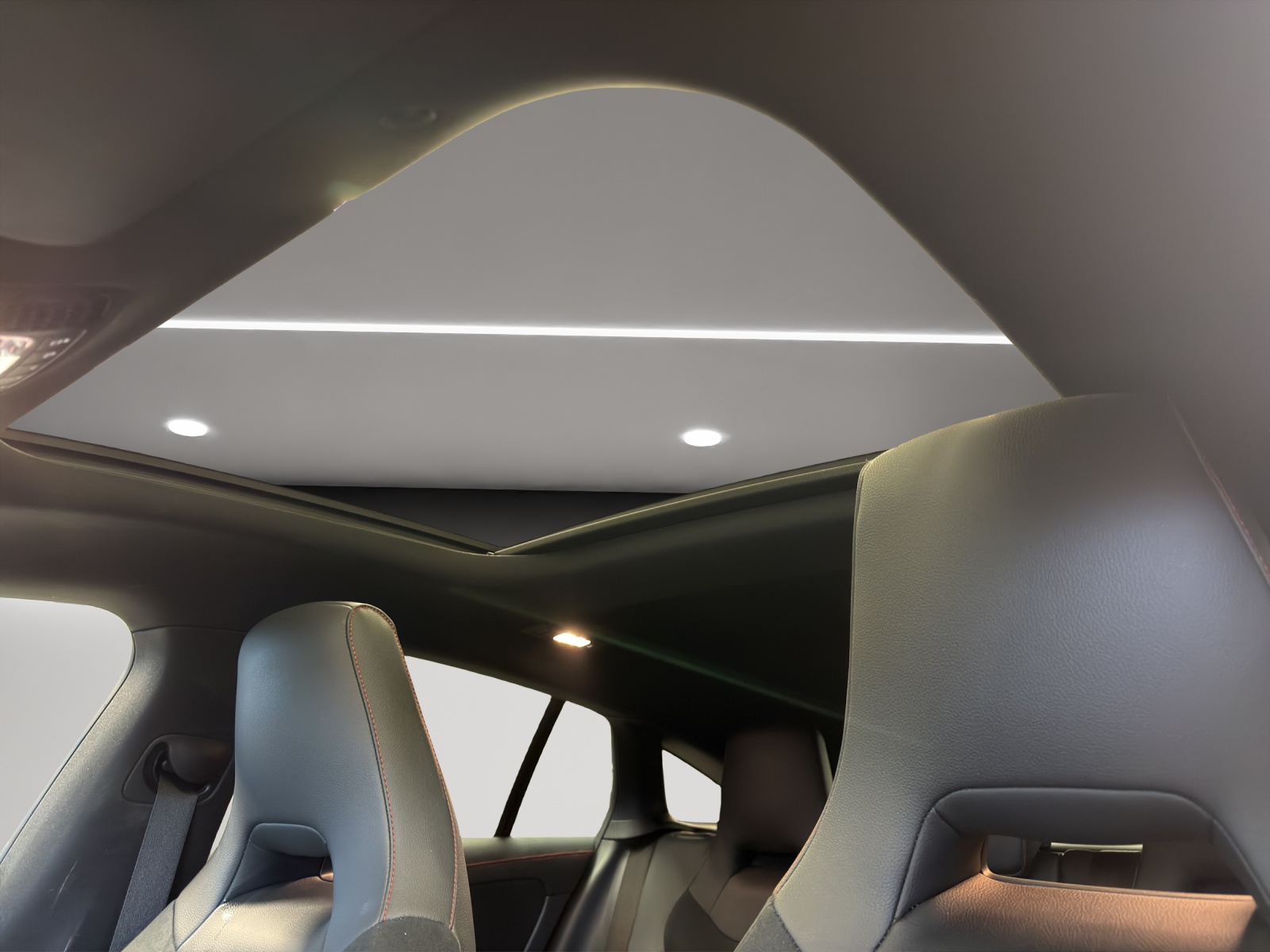 Image MERCEDES-BENZ CLA-250 CLA Shooting Brake 250 e 8G-DCT AMG Line