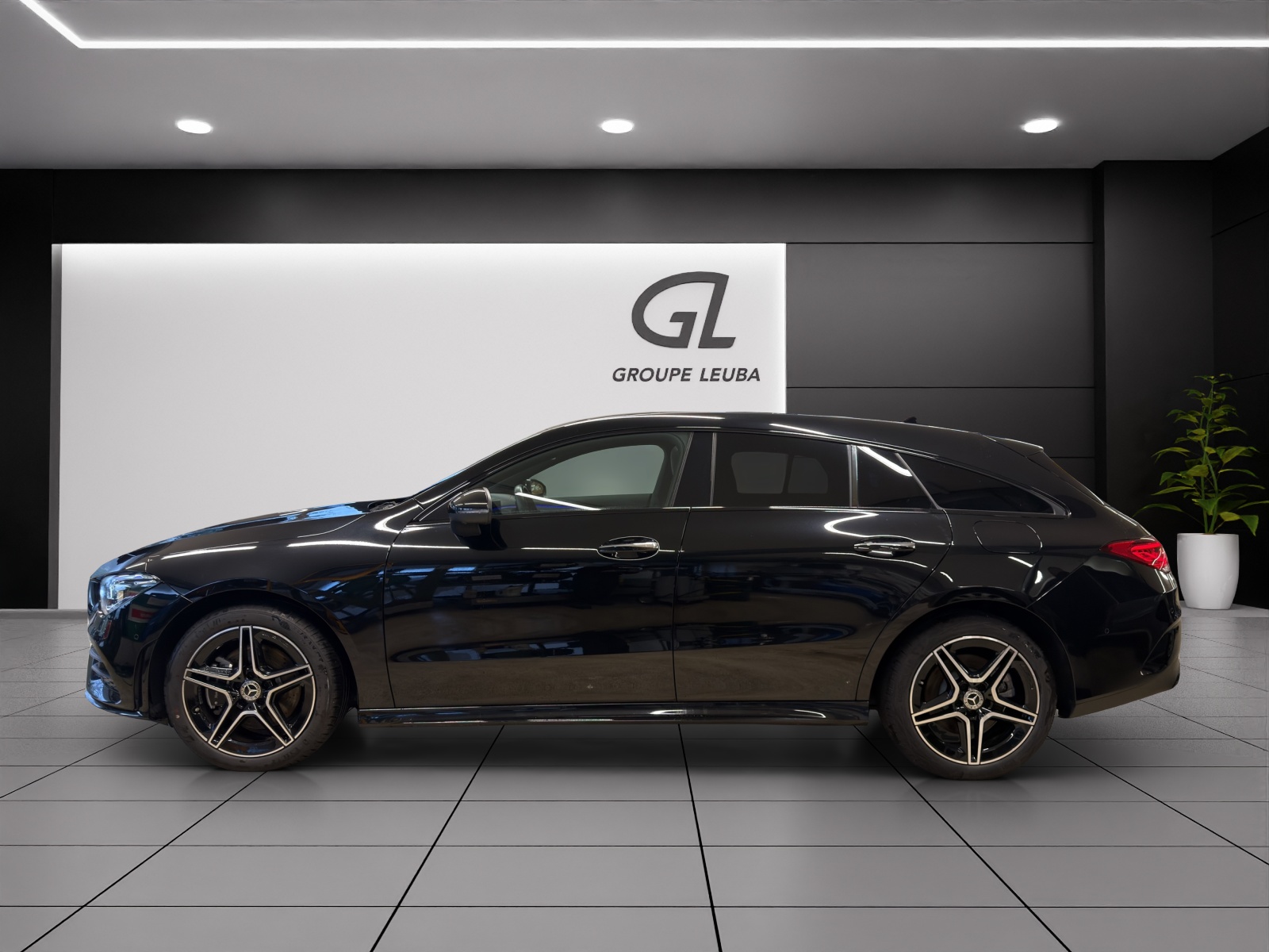 Image MERCEDES-BENZ CLA-250 CLA Shooting Brake 250 e 8G-DCT AMG Line