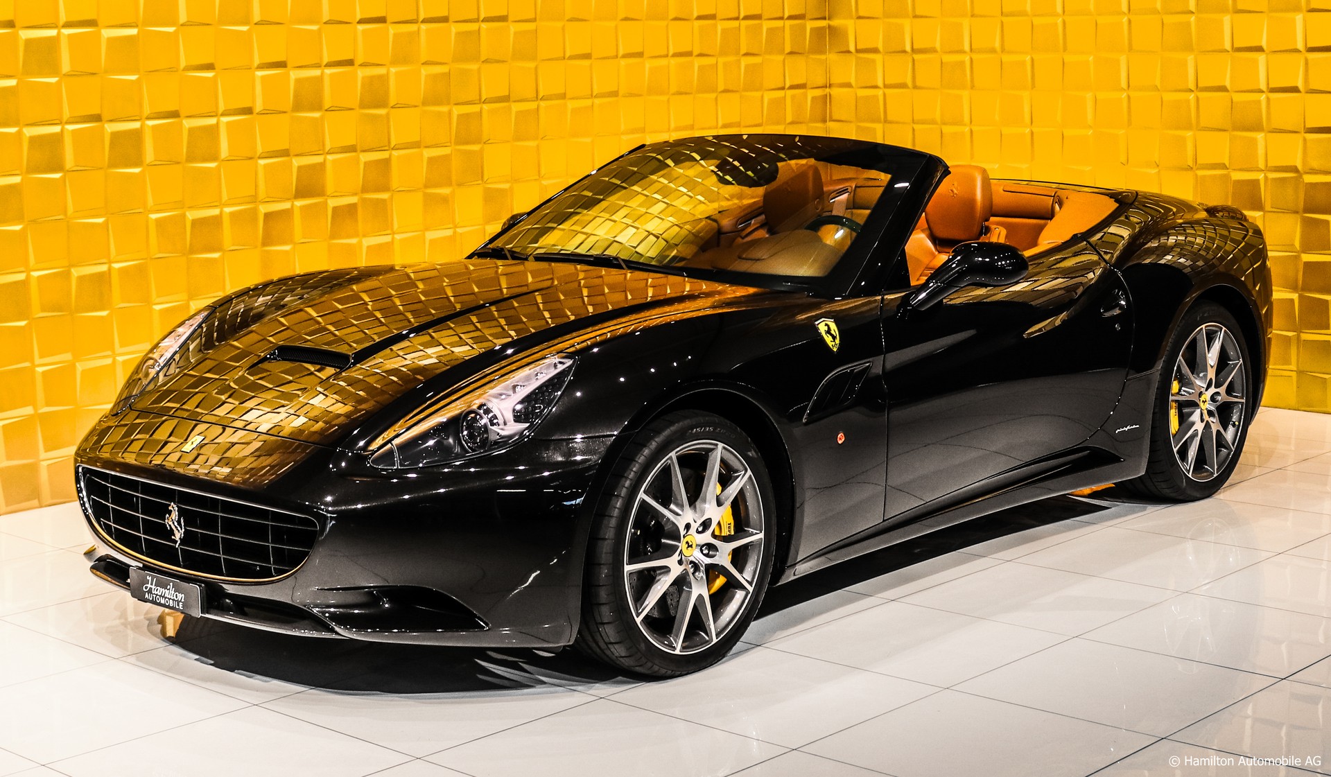 FERRARI California 4.3 V8 (F136 V8)-showroom-element-3