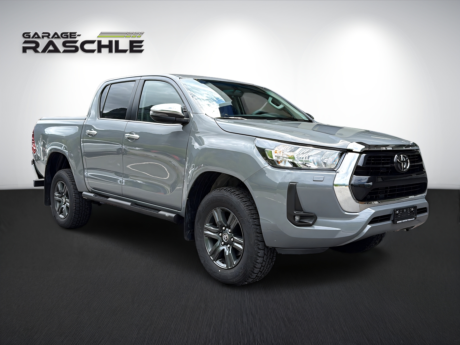 TOYOTA Hilux 2.4D-4D Style Double Cab 4x4 A