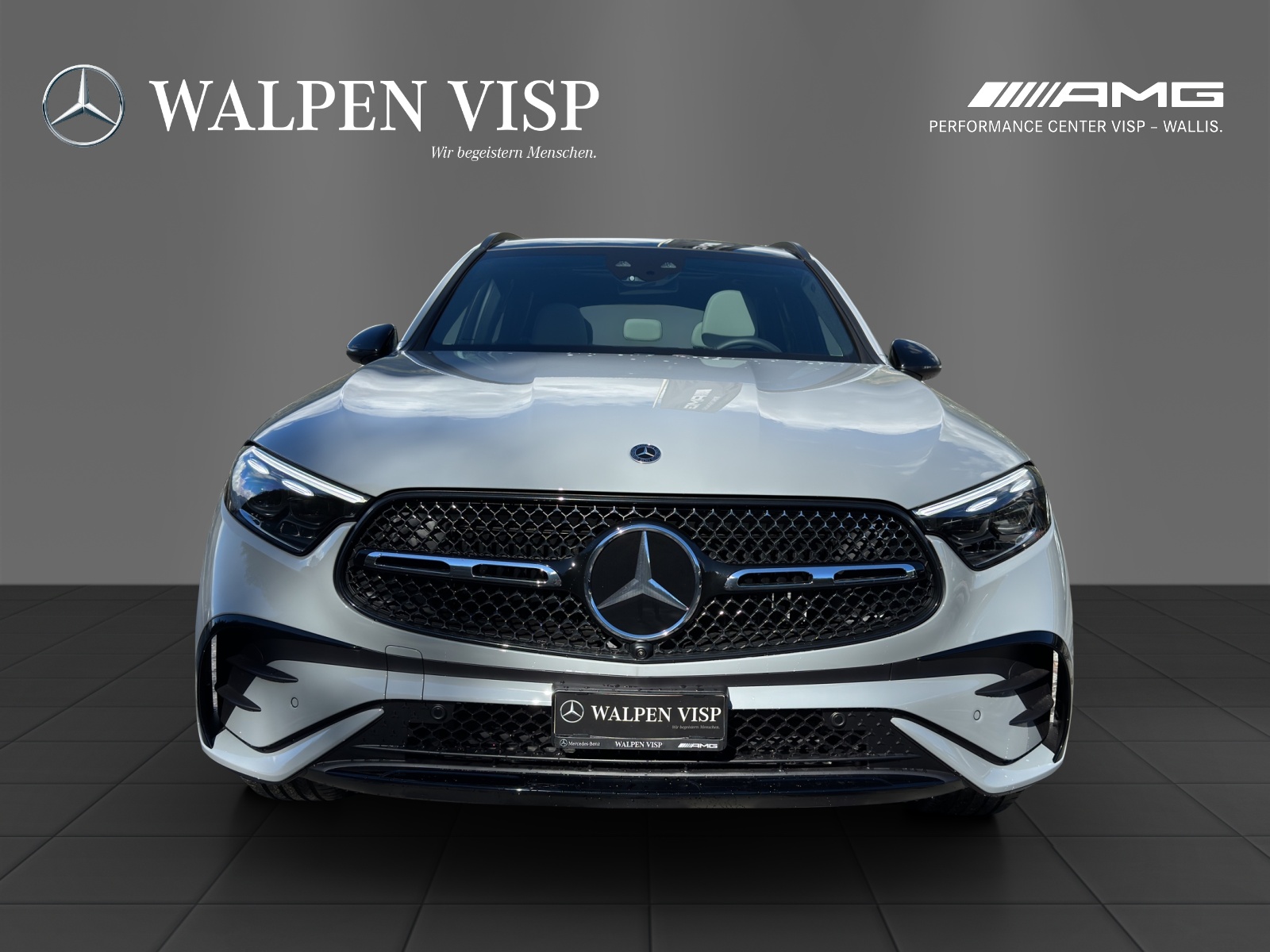 MERCEDES-BENZ GLC 300 e 4Matic EQ Star 9G-Tronic-showroom-element-1