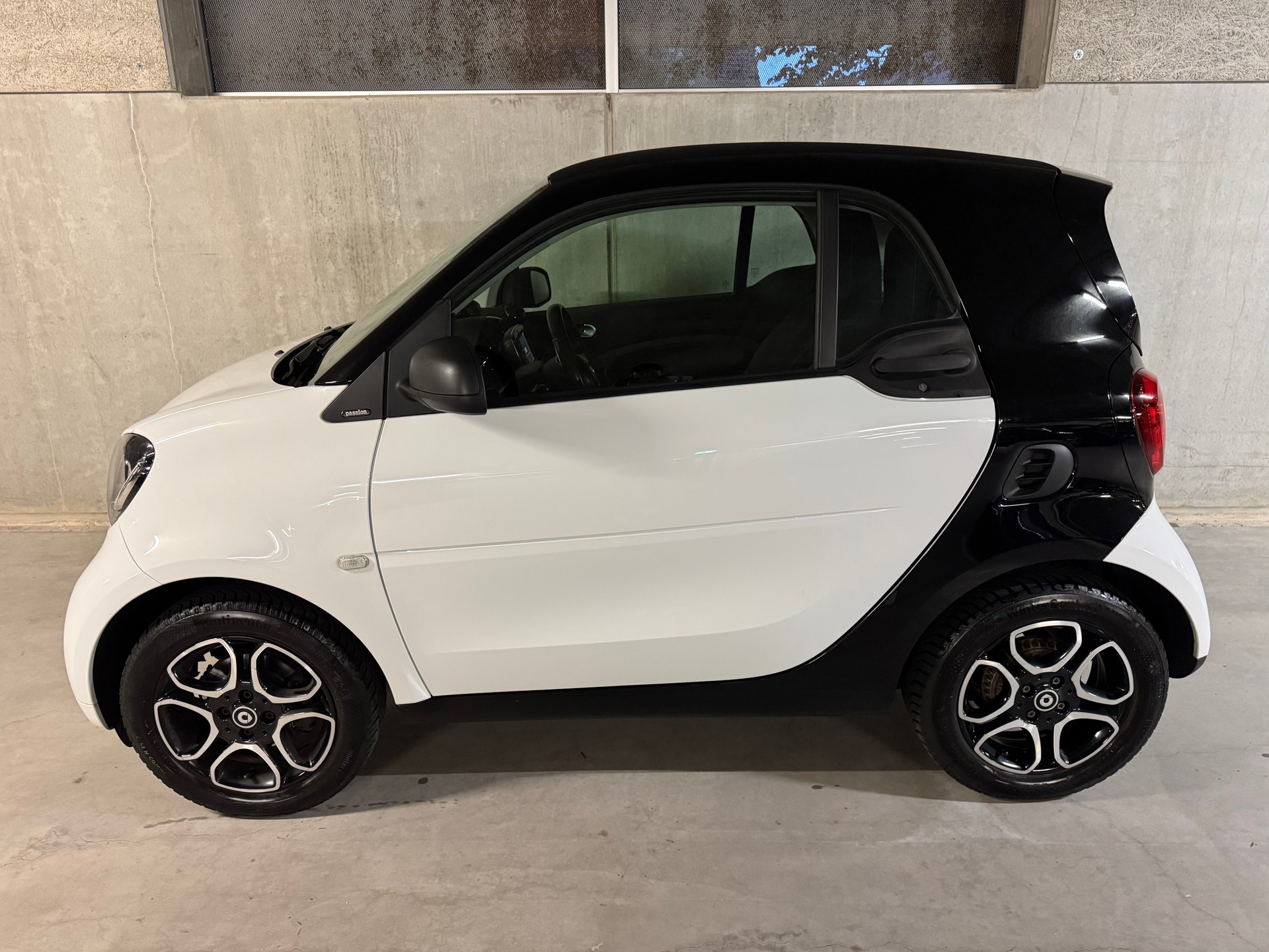 SMART fortwo passion twinmatic-showroom-element-1